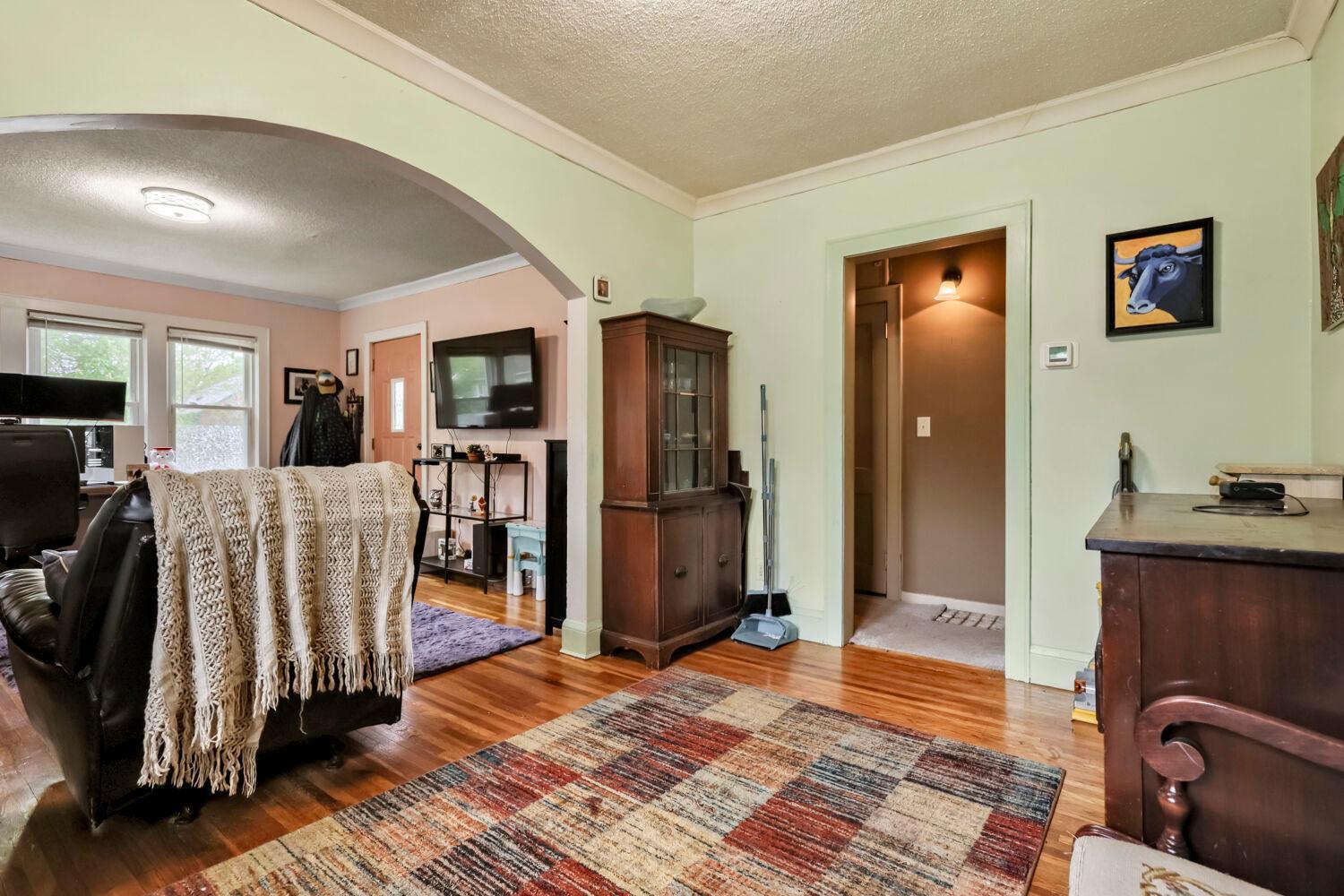 View of Residential at 4552 Penn Avenue, Minneapolis MN 55412, Minneapolis (8 of 27) - Mike Wilen | Minnesota Team Real Estate