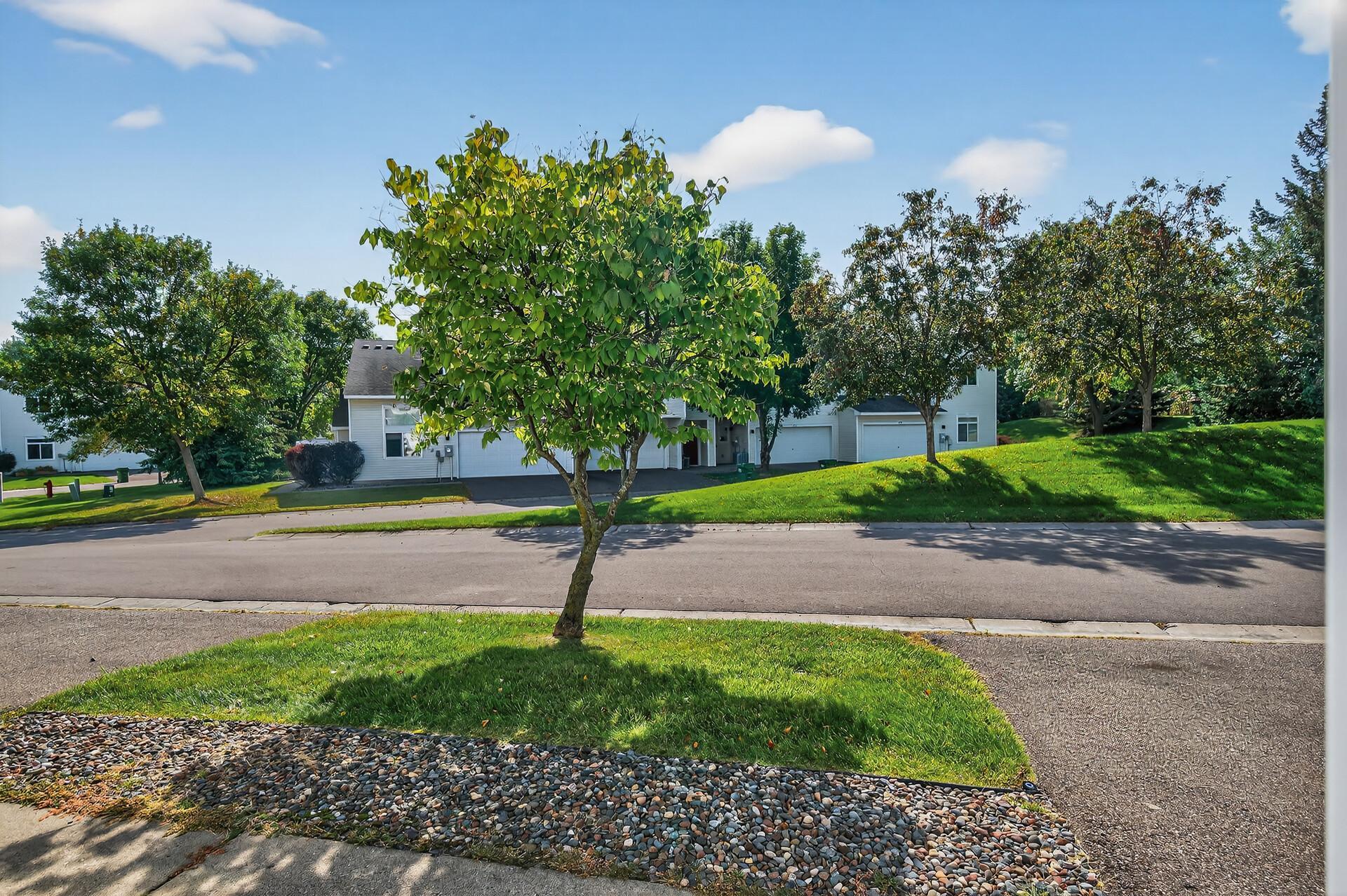 View of Residential at 8983 Sawgrass Glen, Maple Grove MN 55311, Maple Grove (4 of 27) - Mike Wilen | Minnesota Team Real Estate