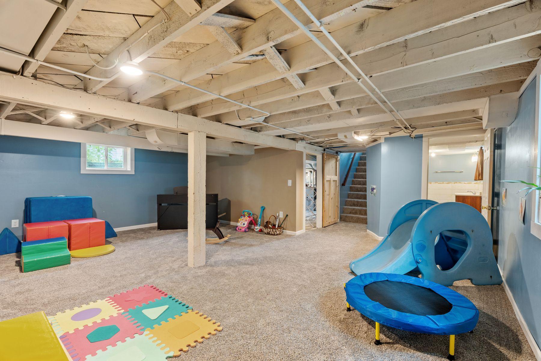 View of Residential at 77 Stevens Street, Saint Paul MN 55107, Saint Paul (39 of 43) - Mike Wilen | Minnesota Team Real Estate