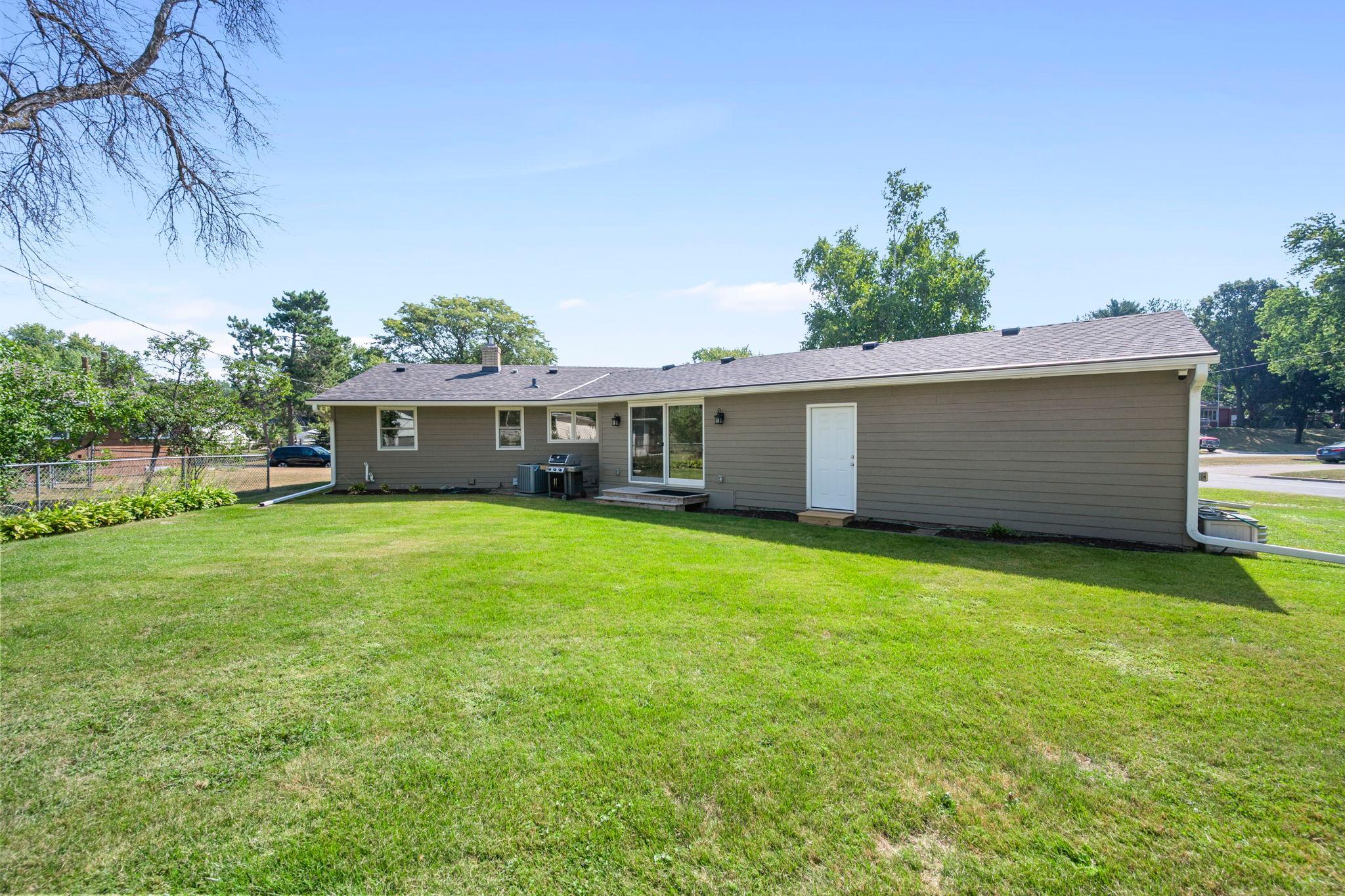 View of Residential at 3887 Van Dyke Street, White Bear Lake MN 55110, White Bear Lake (50 of 54) - Mike Wilen | Minnesota Team Real Estate