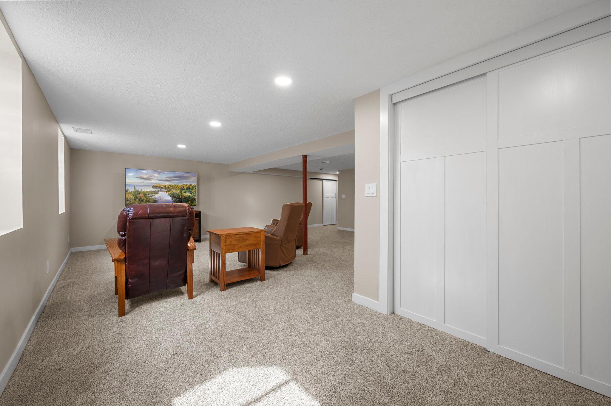 View of Residential at 3887 Van Dyke Street, White Bear Lake MN 55110, White Bear Lake (42 of 54) - Mike Wilen | Minnesota Team Real Estate