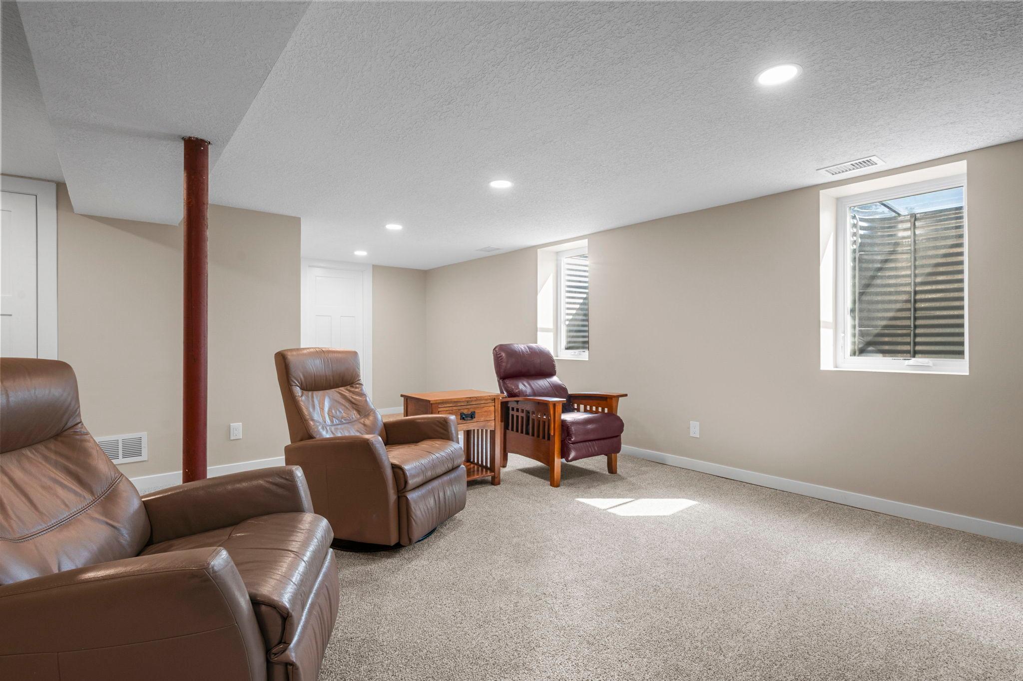 View of Residential at 3887 Van Dyke Street, White Bear Lake MN 55110, White Bear Lake (39 of 54) - Mike Wilen | Minnesota Team Real Estate