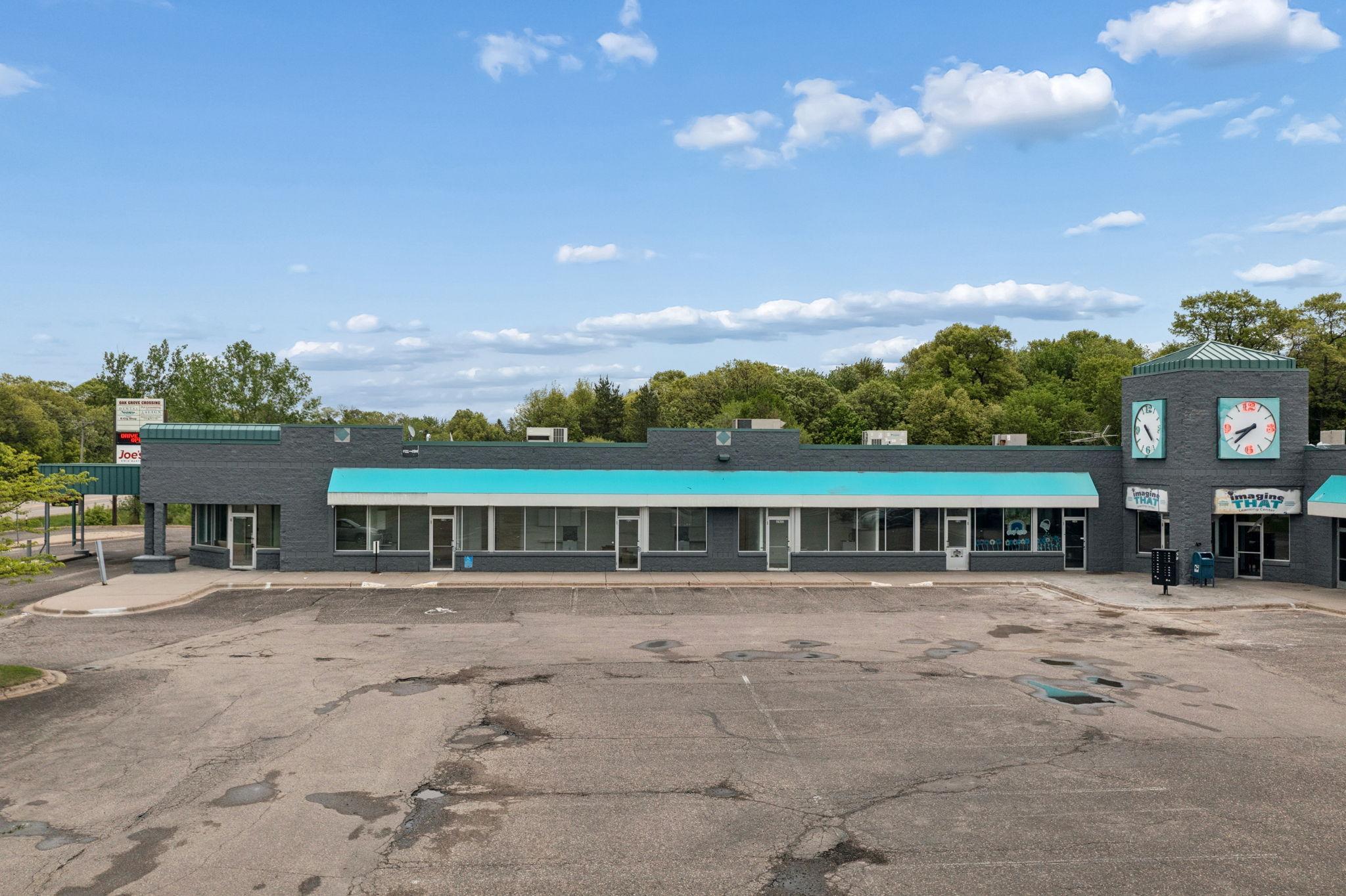 View of Commercial Sale at 3166 Viking Boulevard, Oak Grove MN 55011, Oak Grove (4 of 21) - Mike Wilen | Minnesota Team Real Estate