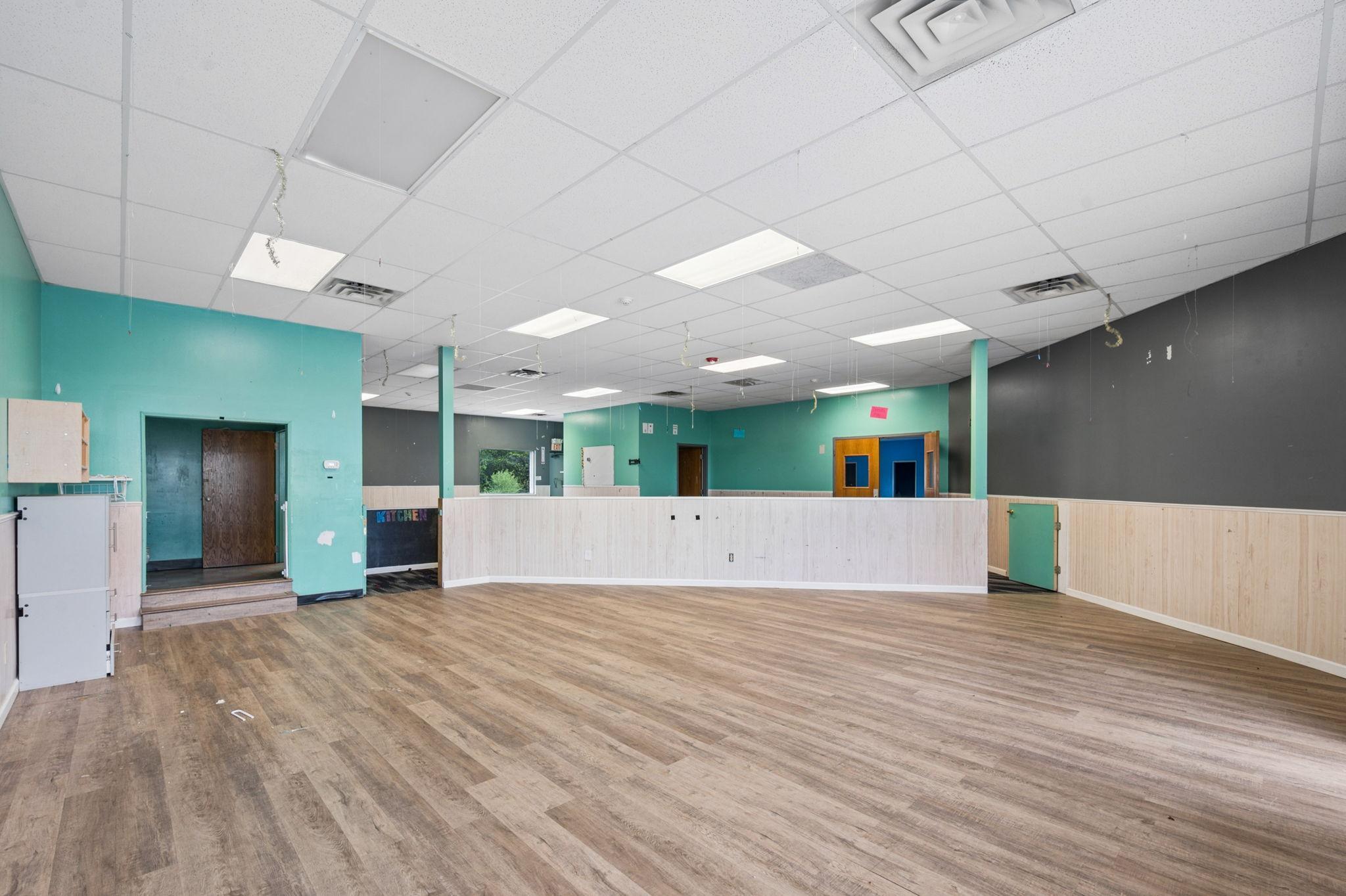 View of Commercial Sale at 3166 Viking Boulevard, Oak Grove MN 55011, Oak Grove (11 of 21) - Mike Wilen | Minnesota Team Real Estate
