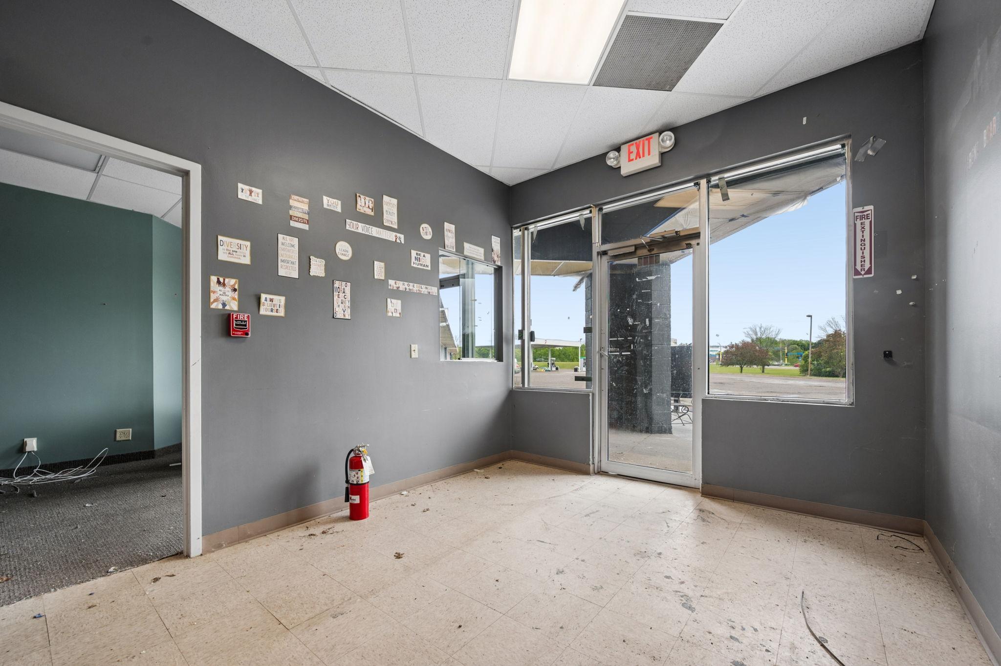 View of Commercial Sale at 3166 Viking Boulevard, Oak Grove MN 55011, Oak Grove (9 of 21) - Mike Wilen | Minnesota Team Real Estate