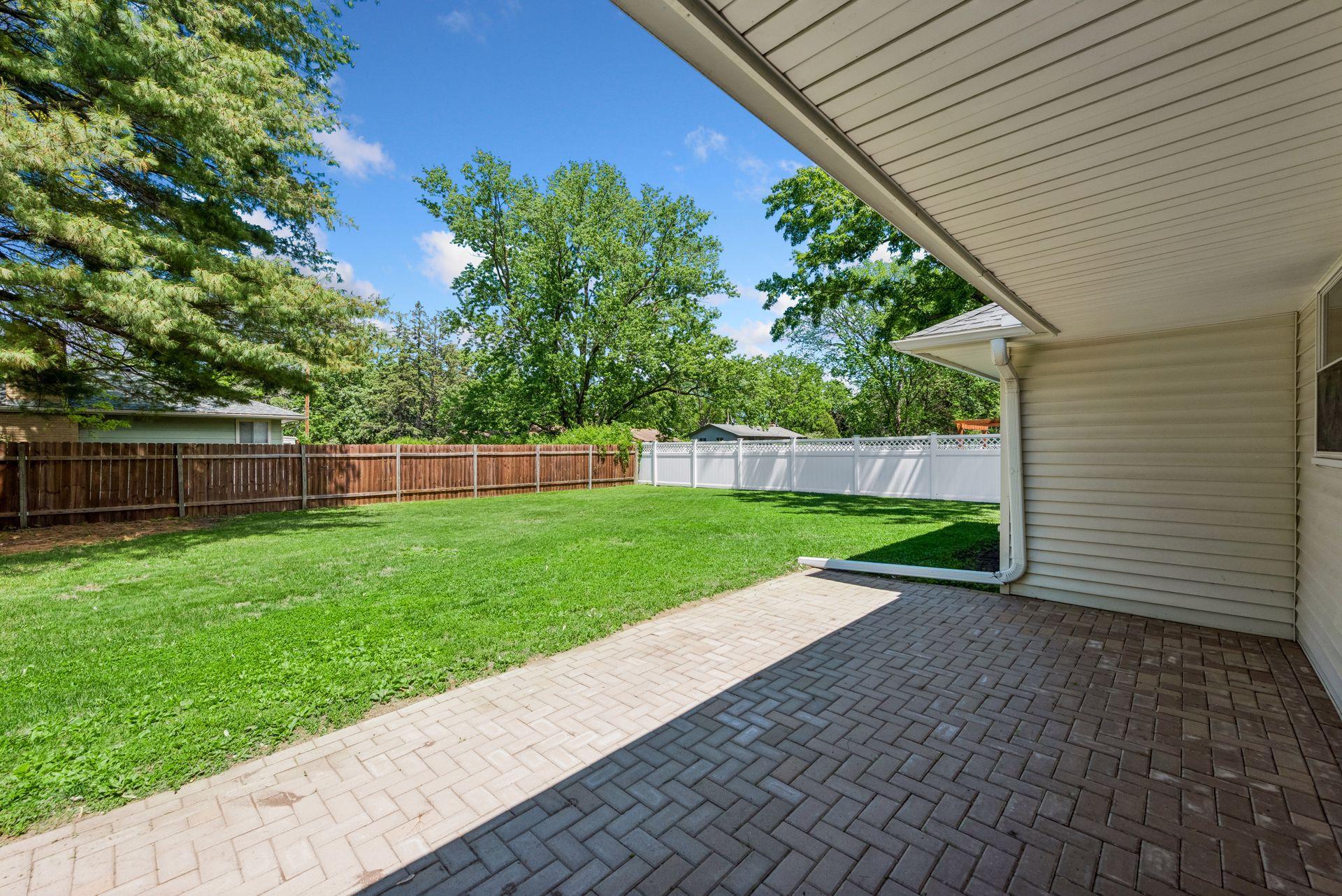 View of Residential at 6 Mission Lane, Bloomington MN 55420, Bloomington (39 of 95) - Mike Wilen | Minnesota Team Real Estate