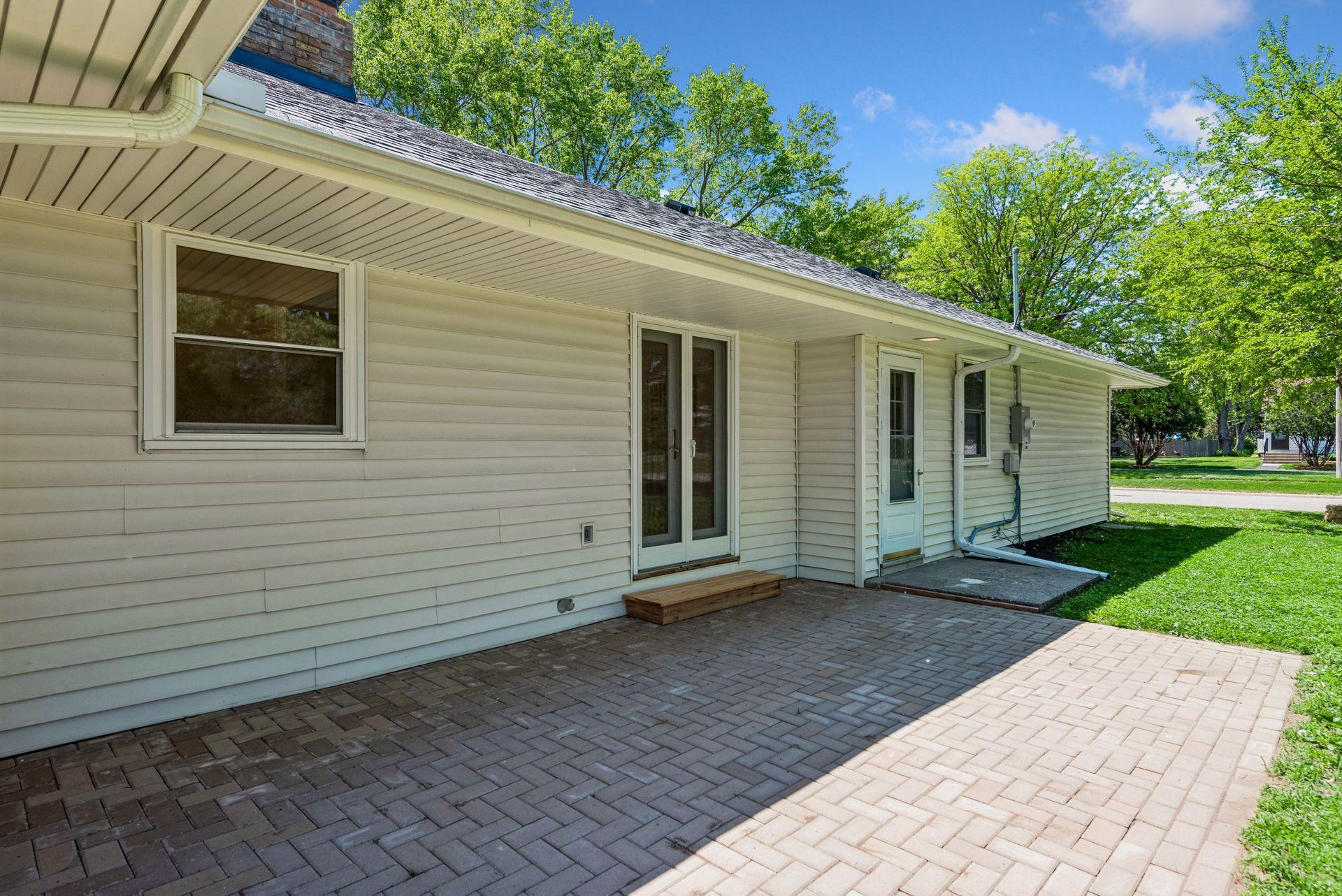 View of Residential at 6 Mission Lane, Bloomington MN 55420, Bloomington (38 of 95) - Mike Wilen | Minnesota Team Real Estate