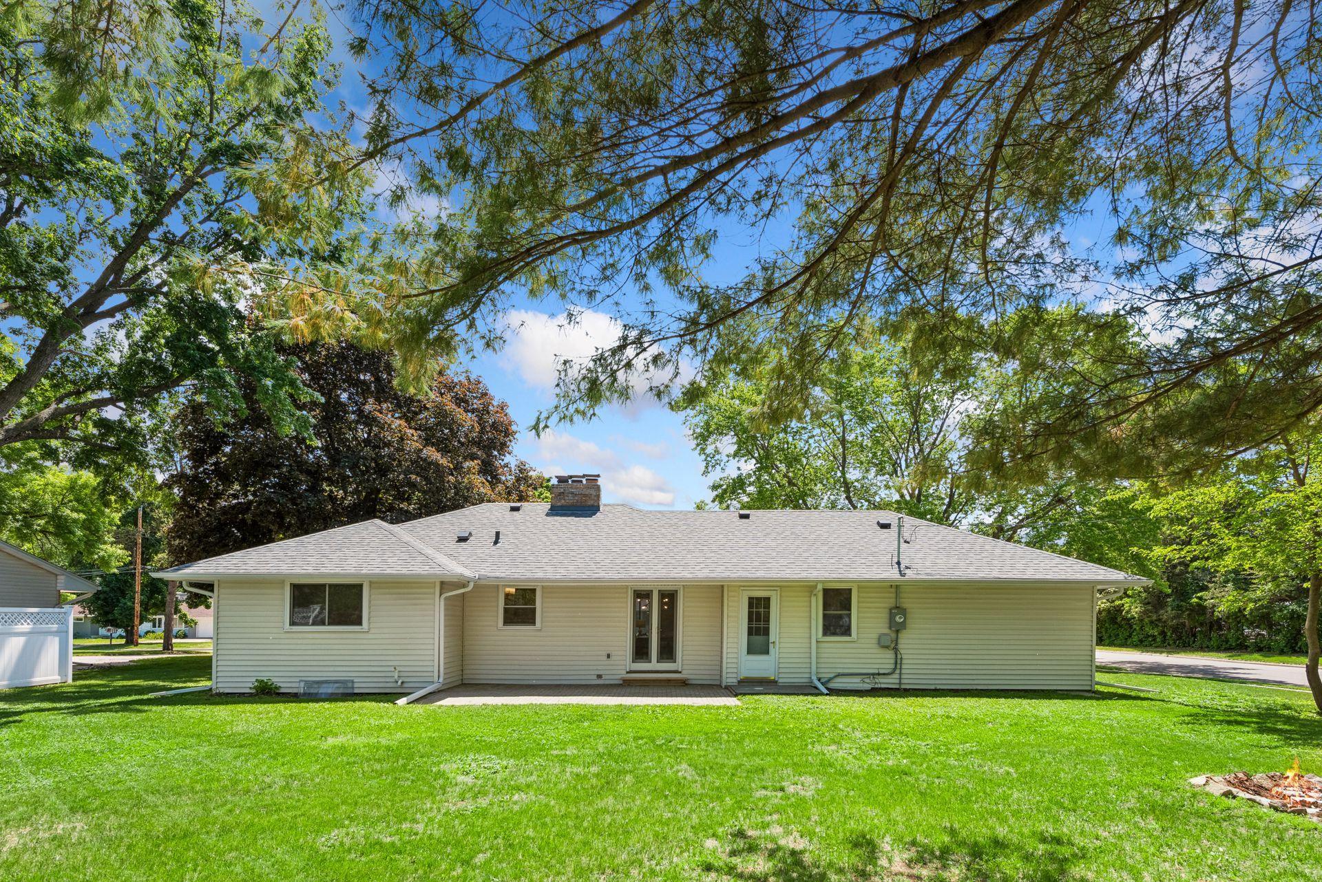 View of Residential at 6 Mission Lane, Bloomington MN 55420, Bloomington (37 of 95) - Mike Wilen | Minnesota Team Real Estate