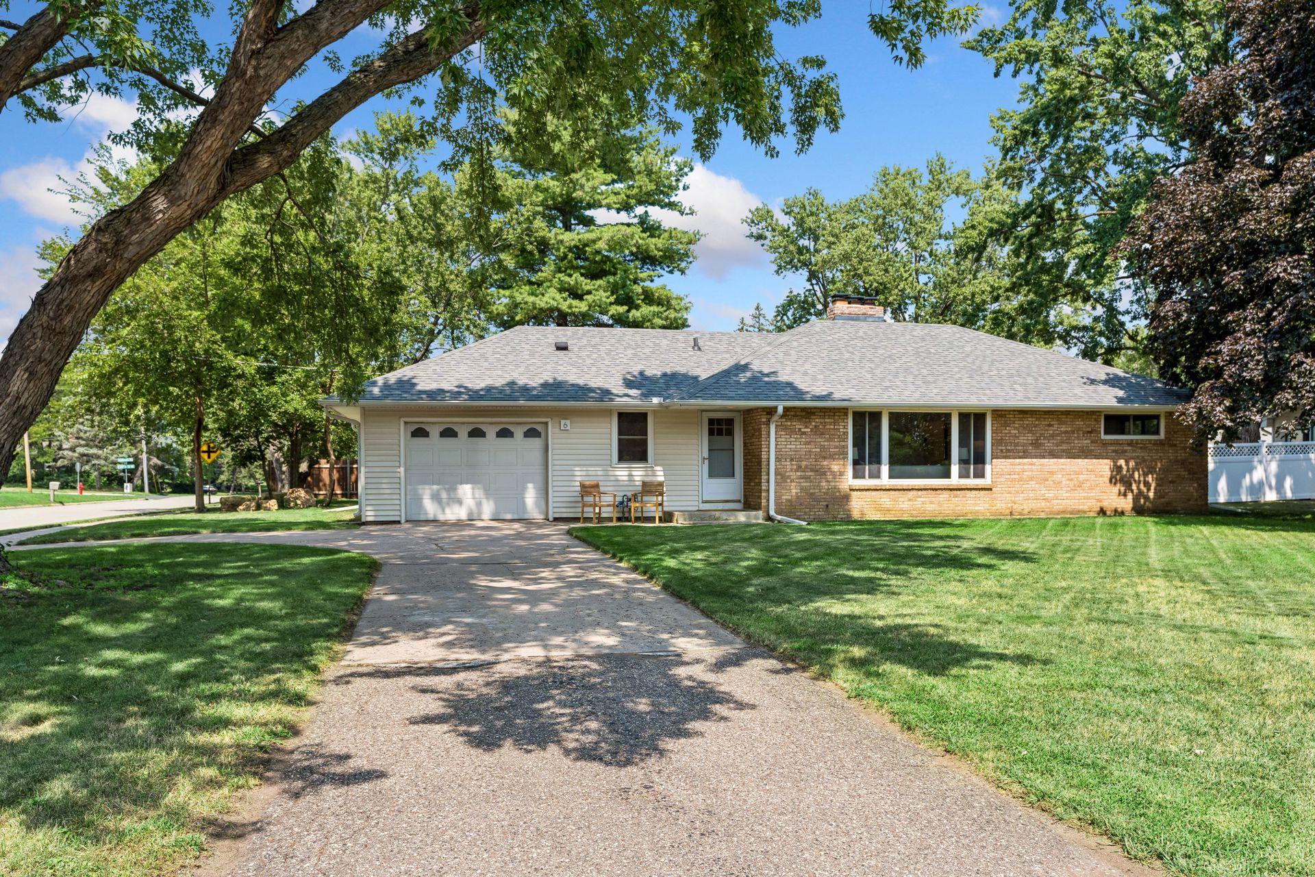 View of Residential at 6 Mission Lane, Bloomington MN 55420, Bloomington (57 of 95) - Mike Wilen | Minnesota Team Real Estate
