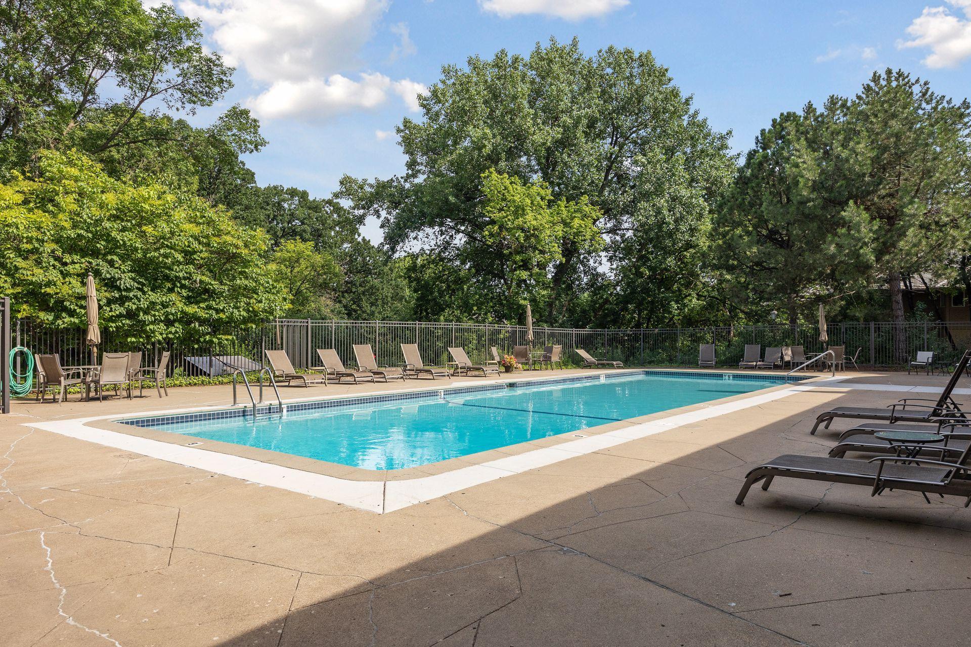 View of Residential at 6085 Lincoln Drive #214, Edina MN 55436, Edina (26 of 29) - Mike Wilen | Minnesota Team Real Estate