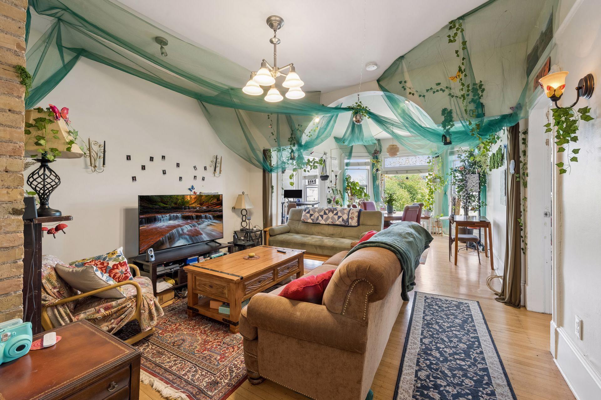 View of Residential Income at 2700 Pillsbury Avenue, Minneapolis MN 55408, Minneapolis (17 of 58) - Mike Wilen | Minnesota Team Real Estate