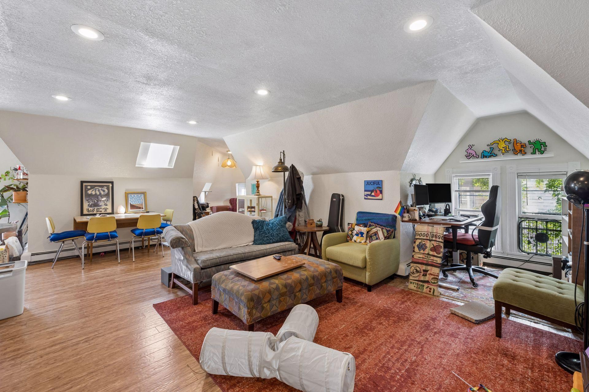 View of Residential Income at 2700 Pillsbury Avenue, Minneapolis MN 55408, Minneapolis (32 of 58) - Mike Wilen | Minnesota Team Real Estate