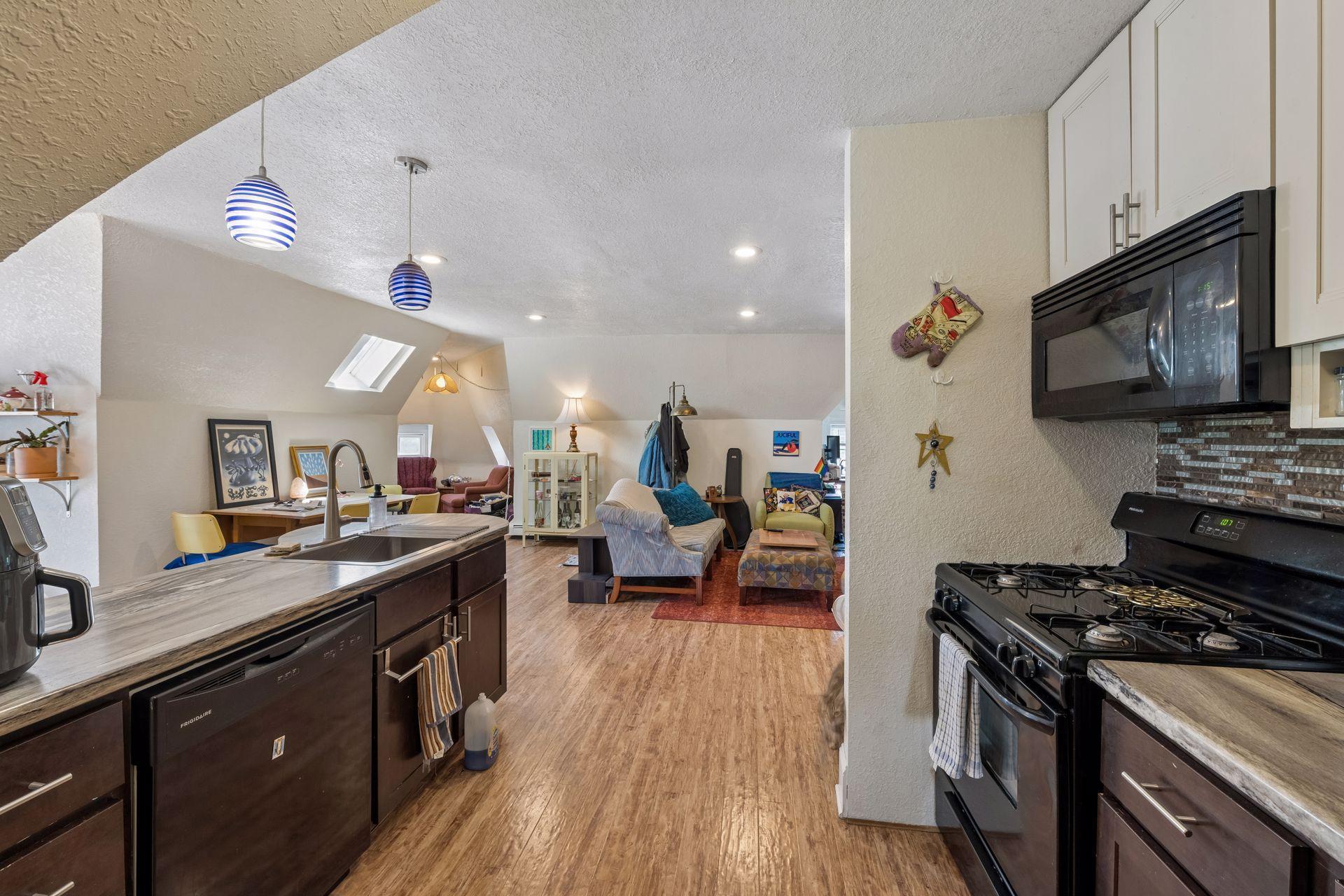 View of Residential Income at 2700 Pillsbury Avenue, Minneapolis MN 55408, Minneapolis (34 of 58) - Mike Wilen | Minnesota Team Real Estate