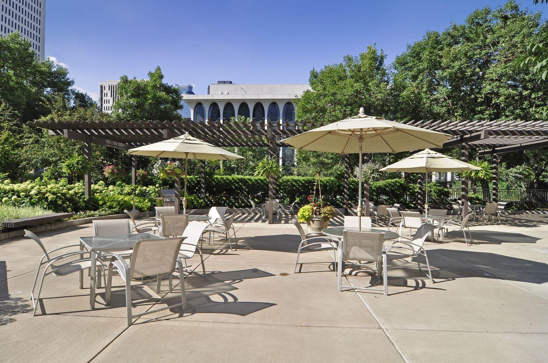 View of Residential at 15 1st Street #A410, Minneapolis MN 55401, Minneapolis (29 of 37) - Mike Wilen | Minnesota Team Real Estate