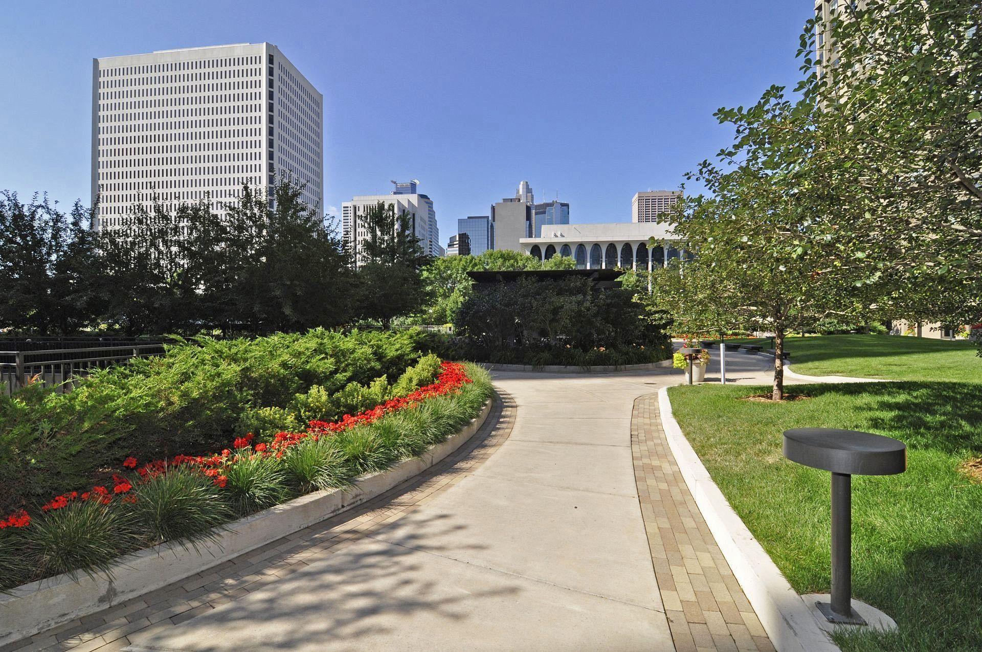 View of Residential at 15 1st Street #A410, Minneapolis MN 55401, Minneapolis (31 of 37) - Mike Wilen | Minnesota Team Real Estate