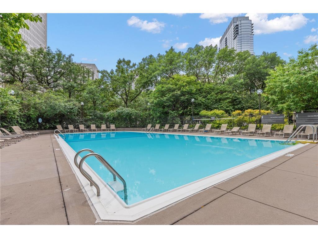 View of Residential at 15 1st Street #A410, Minneapolis MN 55401, Minneapolis (26 of 37) - Mike Wilen | Minnesota Team Real Estate
