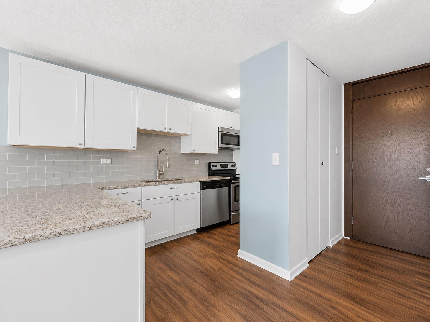 View of Residential at 15 1st Street #A410, Minneapolis MN 55401, Minneapolis (13 of 37) - Mike Wilen | Minnesota Team Real Estate