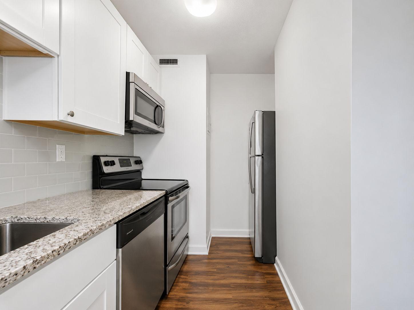 View of Residential at 15 1st Street #A410, Minneapolis MN 55401, Minneapolis (11 of 37) - Mike Wilen | Minnesota Team Real Estate