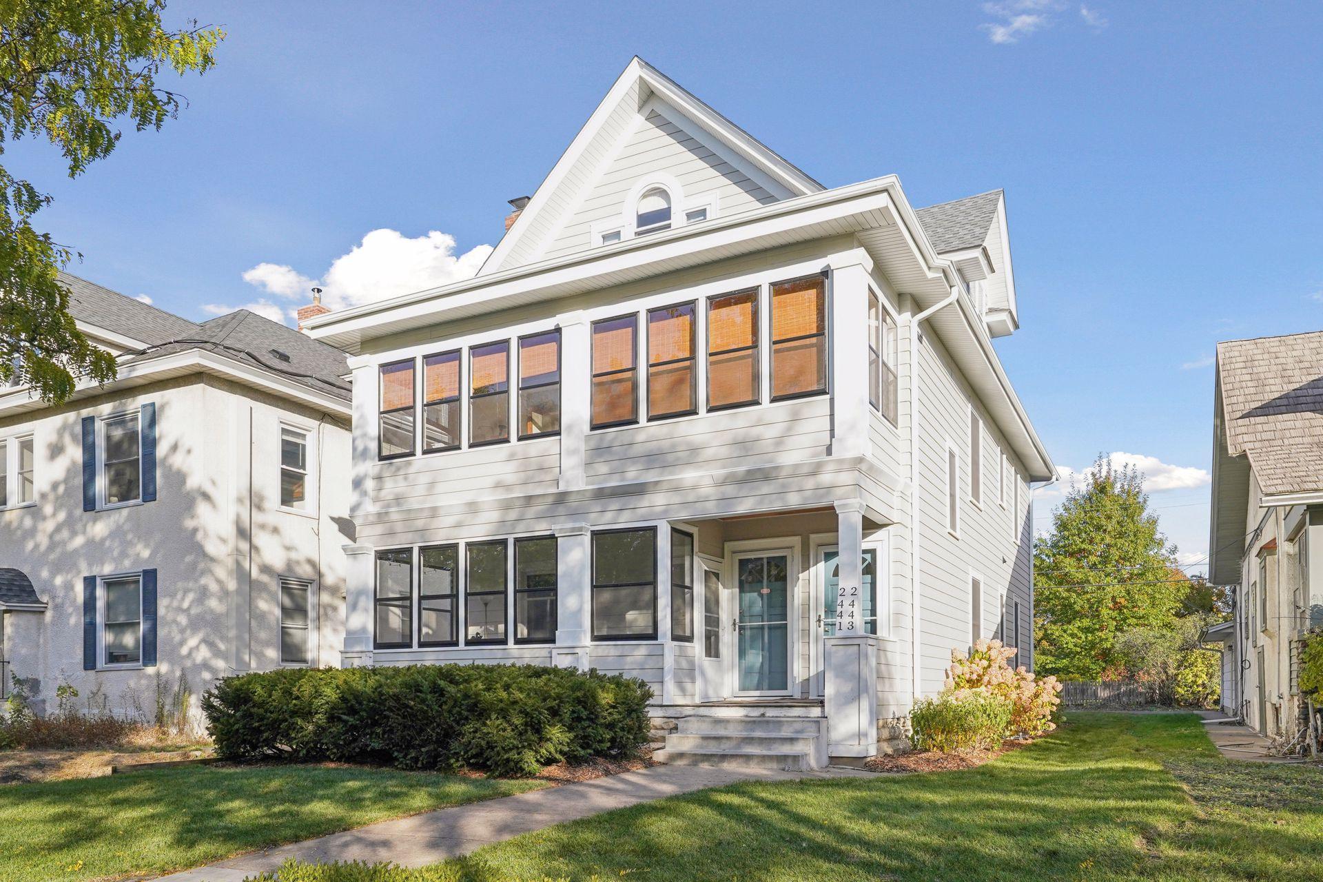 View of Residential Income at 2441 Dupont Avenue, Minneapolis MN 55405, Minneapolis (2 of 45) - Mike Wilen | Minnesota Team Real Estate