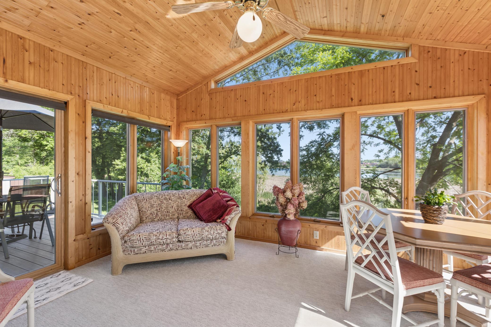 View of Residential at 1807 Timberline Trail, Minnetonka MN 55305, Minnetonka (14 of 48) - Mike Wilen | Minnesota Team Real Estate