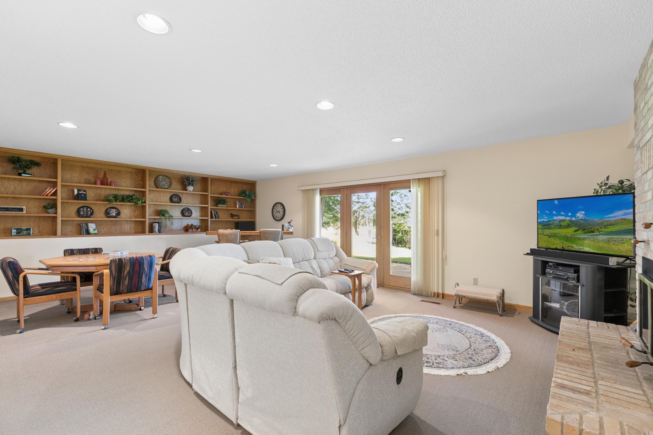 View of Residential at 1807 Timberline Trail, Minnetonka MN 55305, Minnetonka (32 of 48) - Mike Wilen | Minnesota Team Real Estate
