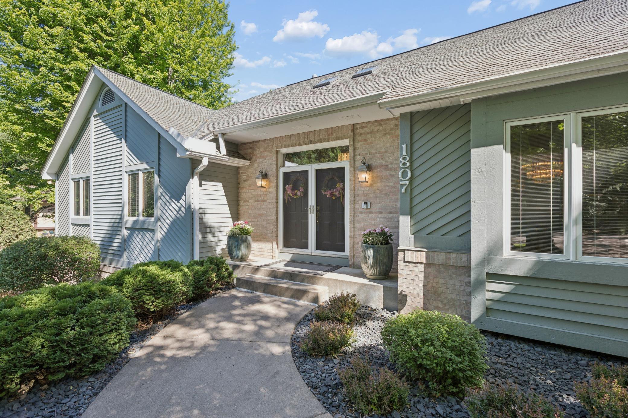 View of Residential at 1807 Timberline Trail, Minnetonka MN 55305, Minnetonka (5 of 48) - Mike Wilen | Minnesota Team Real Estate