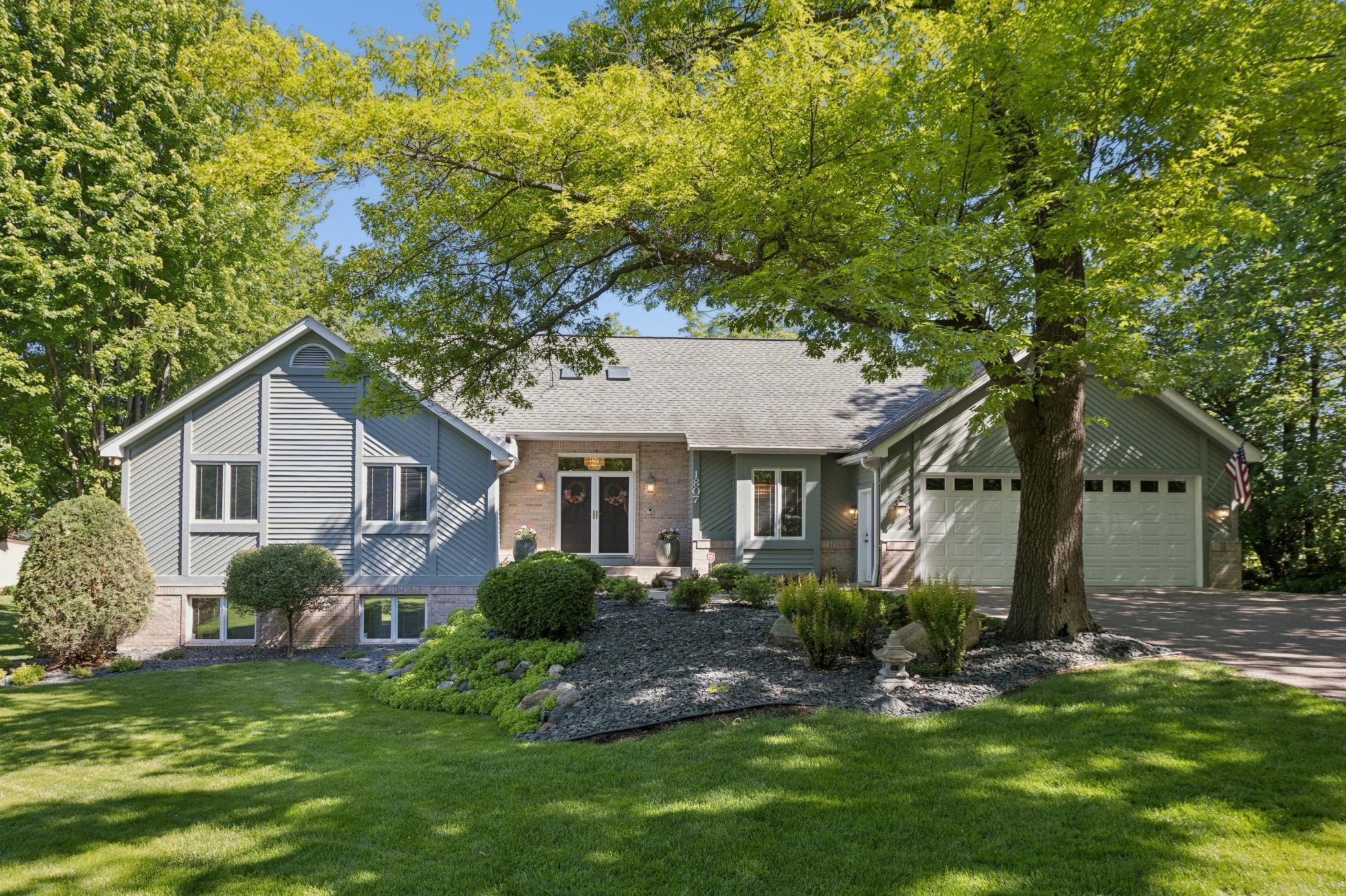 View of Residential at 1807 Timberline Trail, Minnetonka MN 55305, Minnetonka (4 of 48) - Mike Wilen | Minnesota Team Real Estate