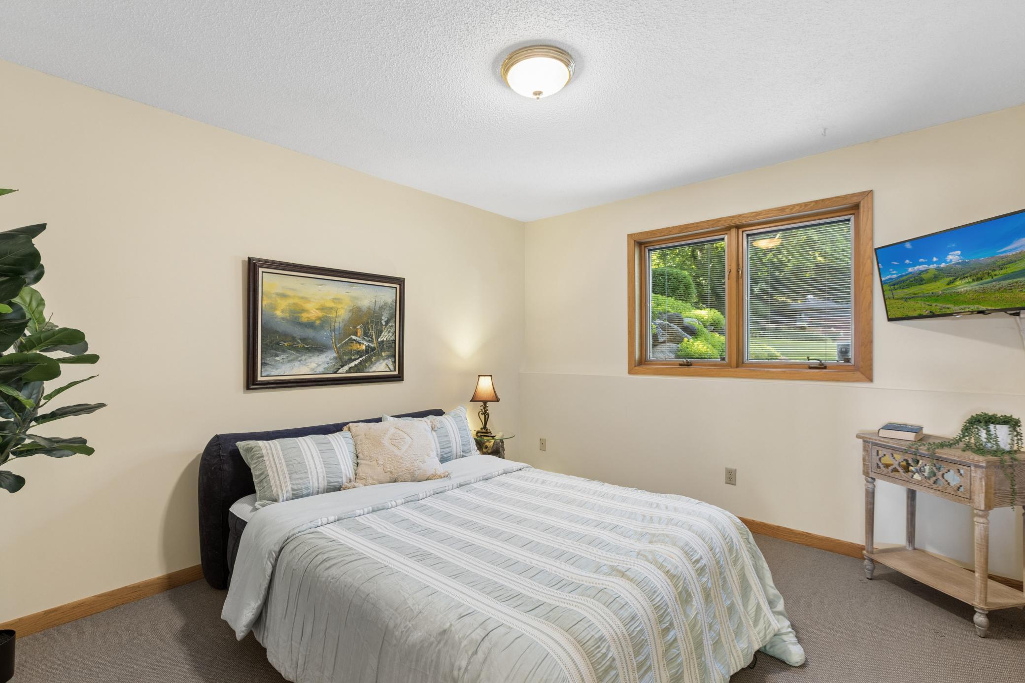 View of Residential at 1807 Timberline Trail, Minnetonka MN 55305, Minnetonka (30 of 48) - Mike Wilen | Minnesota Team Real Estate