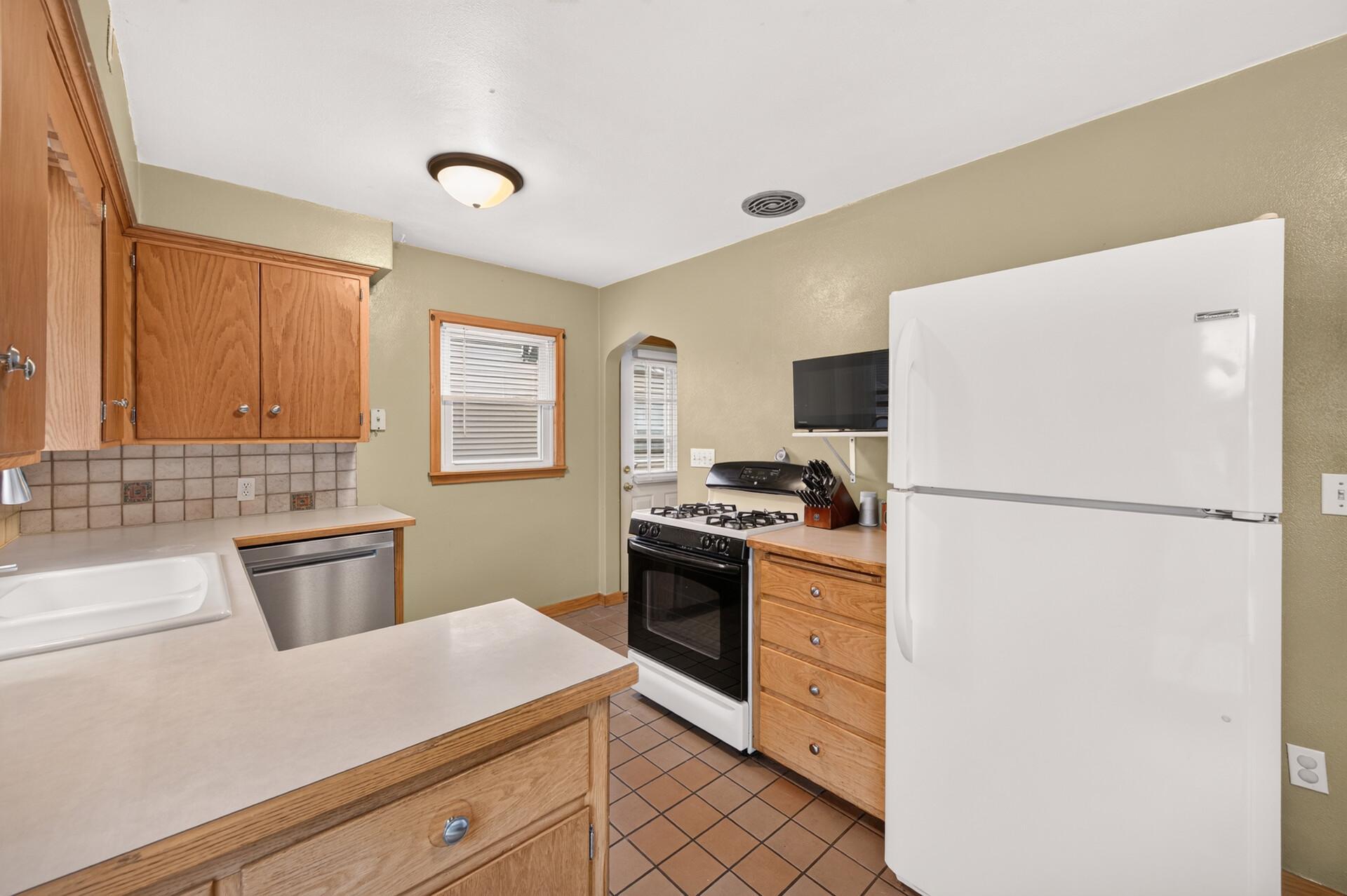 View of Residential at 1455 Schletti Street, Saint Paul MN 55117, Saint Paul (10 of 30) - Mike Wilen | Minnesota Team Real Estate