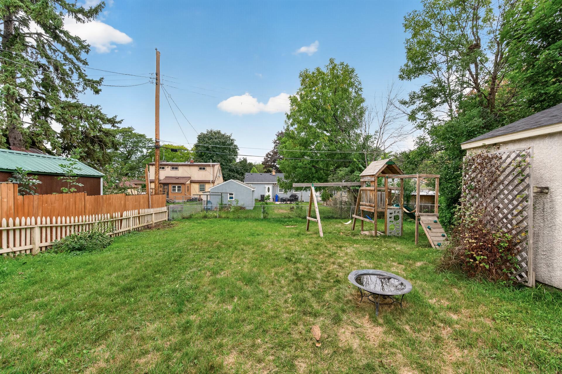View of Residential at 1455 Schletti Street, Saint Paul MN 55117, Saint Paul (27 of 30) - Mike Wilen | Minnesota Team Real Estate