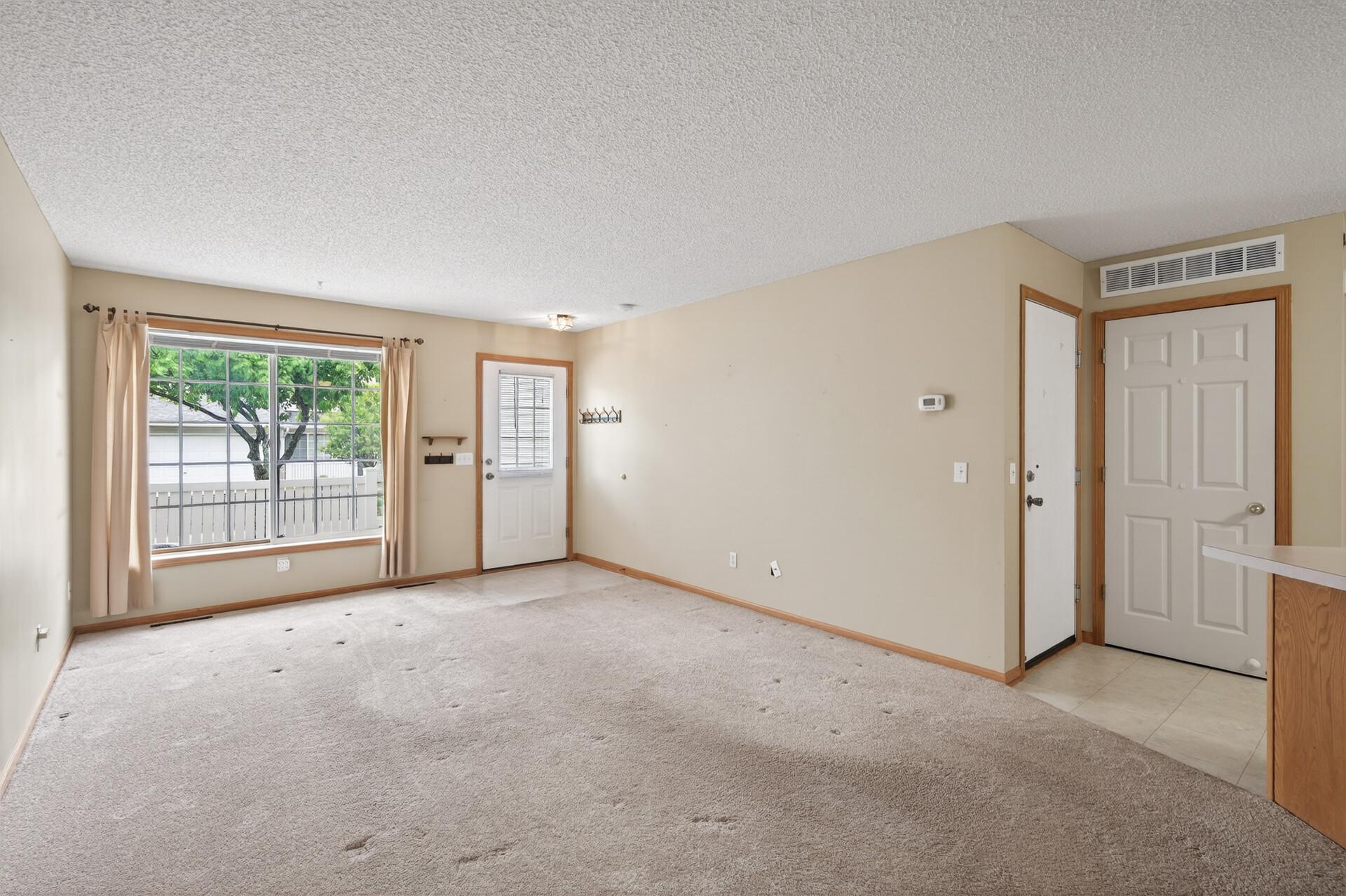 View of Residential at 8639 Quarry Ridge Lane #I, Woodbury MN 55125, Woodbury (4 of 18) - Mike Wilen | Minnesota Team Real Estate