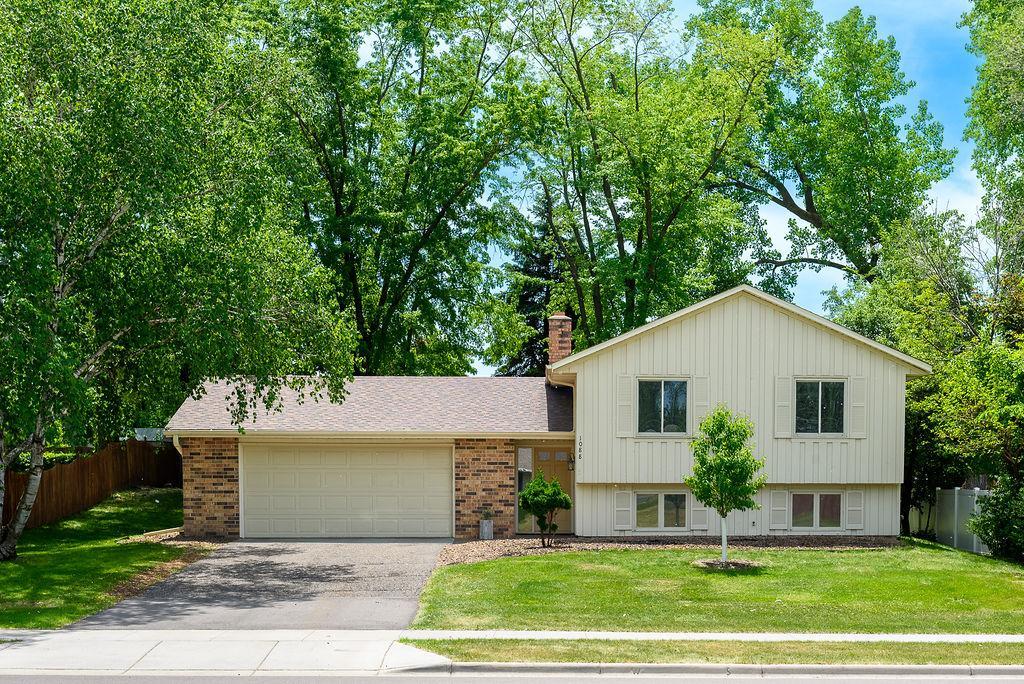 View of Residential at 1088 Whitney Drive, Apple Valley MN 55124, Apple Valley - Mike Wilen | Minnesota Team Real Estate