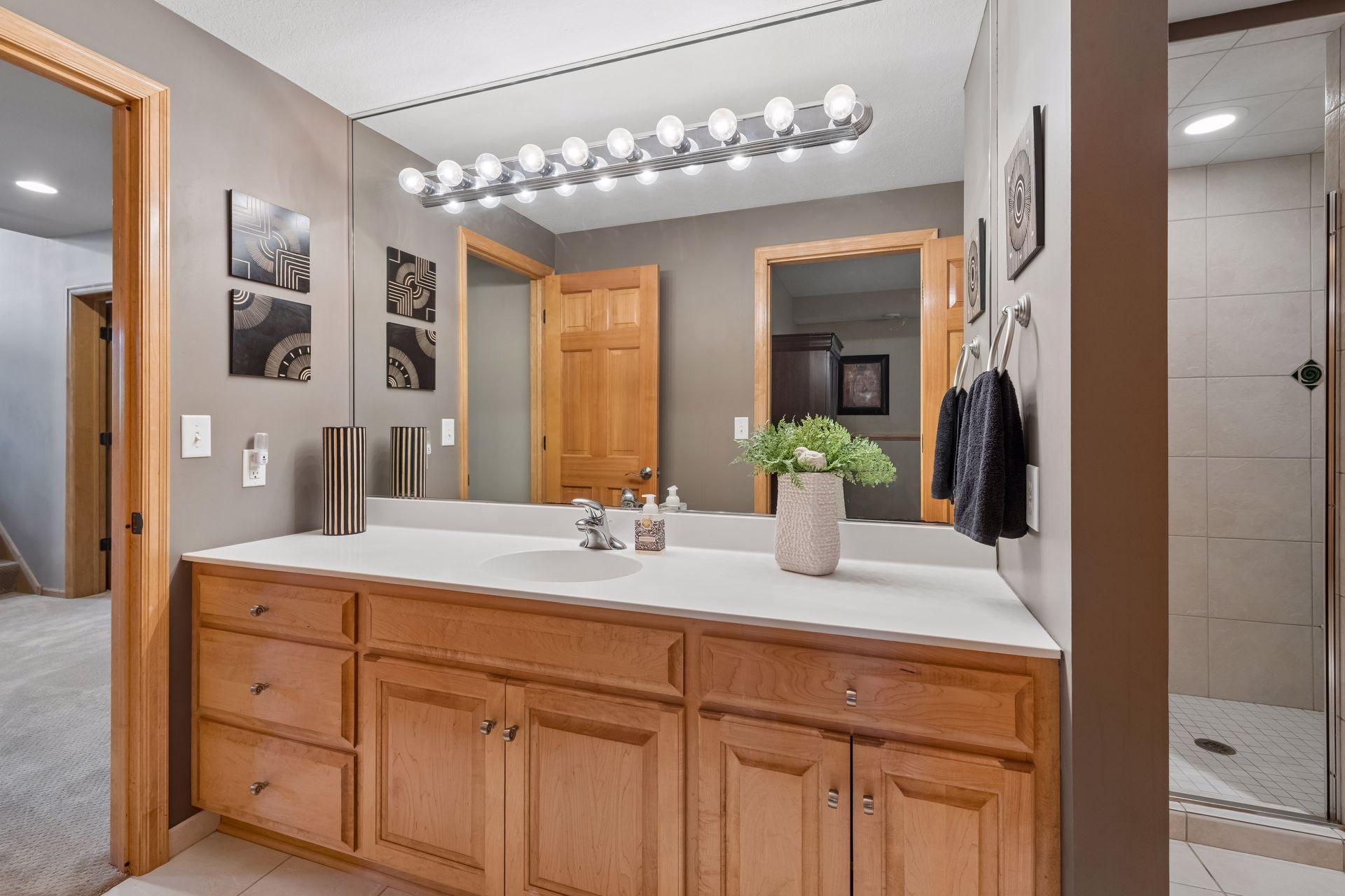View of Residential at 18000 Turtle Point, Eden Prairie MN 55347, Eden Prairie (23 of 41) - Mike Wilen | Minnesota Team Real Estate