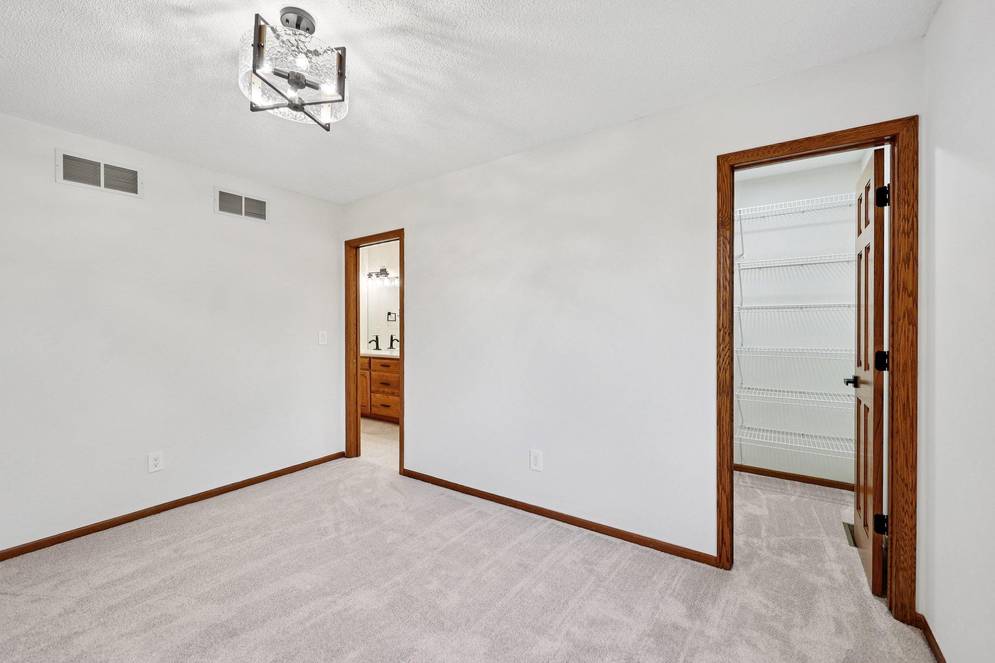 View of Residential at 10175 Powers Lake Trail, Woodbury MN 55129, Woodbury (60 of 108) - Mike Wilen | Minnesota Team Real Estate