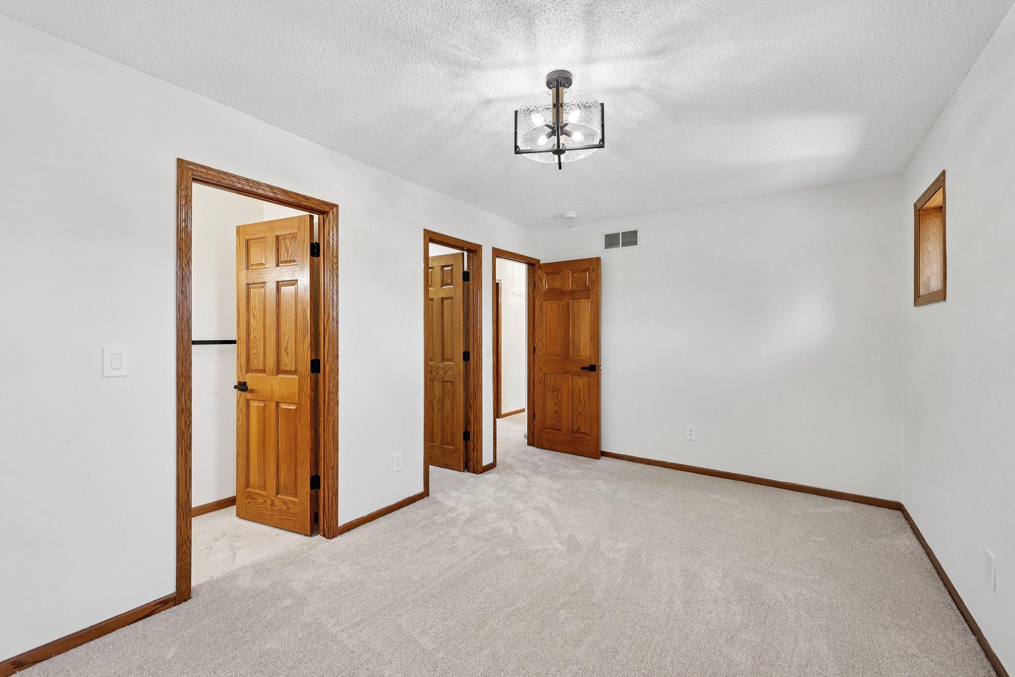 View of Residential at 10175 Powers Lake Trail, Woodbury MN 55129, Woodbury (56 of 108) - Mike Wilen | Minnesota Team Real Estate