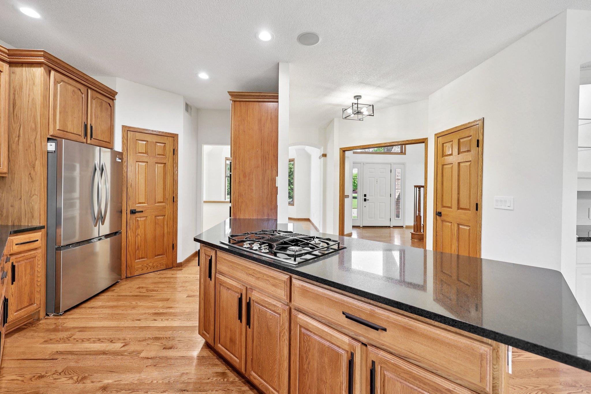 View of Residential at 10175 Powers Lake Trail, Woodbury MN 55129, Woodbury (36 of 108) - Mike Wilen | Minnesota Team Real Estate