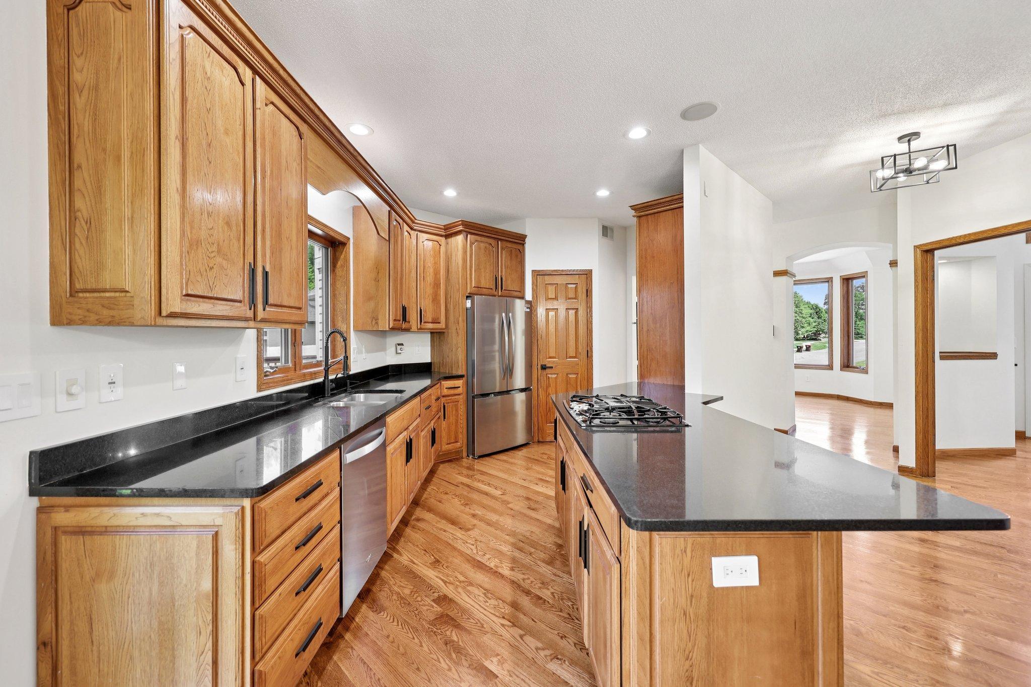 View of Residential at 10175 Powers Lake Trail, Woodbury MN 55129, Woodbury (34 of 108) - Mike Wilen | Minnesota Team Real Estate
