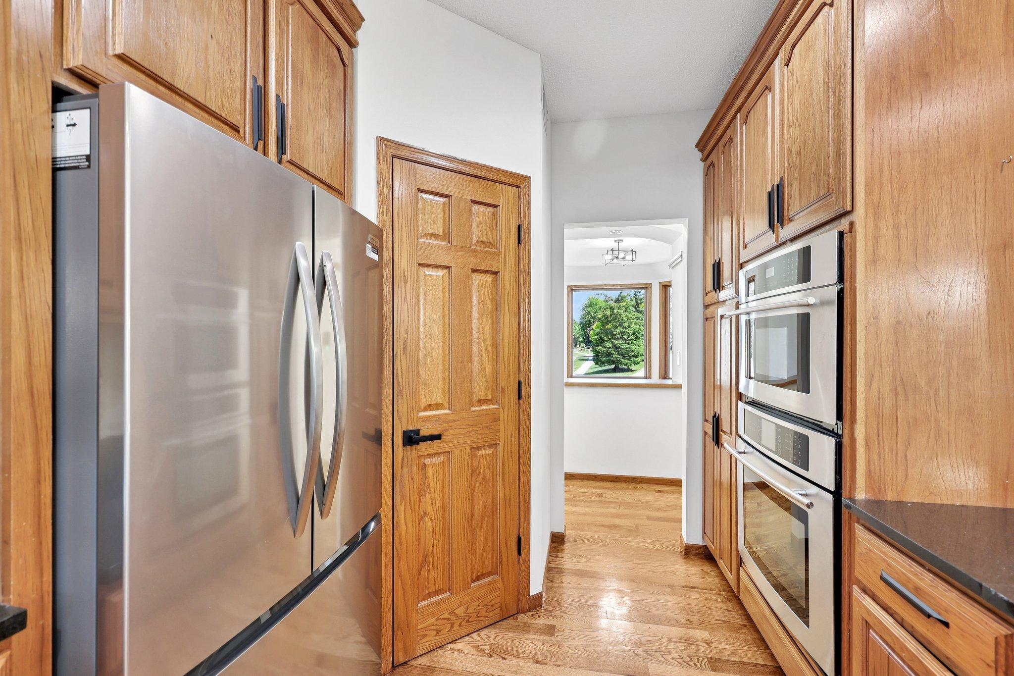View of Residential at 10175 Powers Lake Trail, Woodbury MN 55129, Woodbury (32 of 108) - Mike Wilen | Minnesota Team Real Estate