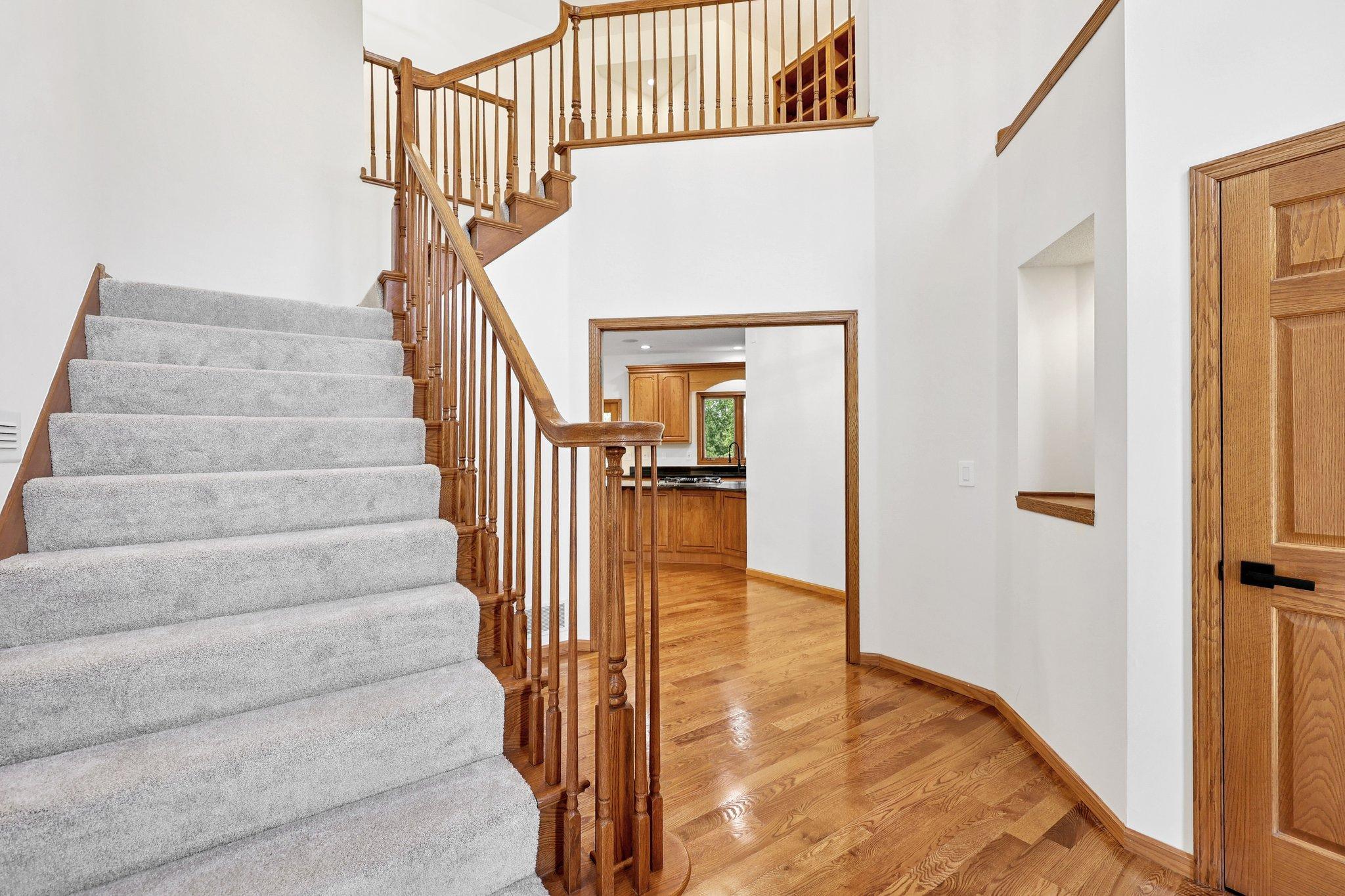 View of Residential at 10175 Powers Lake Trail, Woodbury MN 55129, Woodbury (24 of 108) - Mike Wilen | Minnesota Team Real Estate