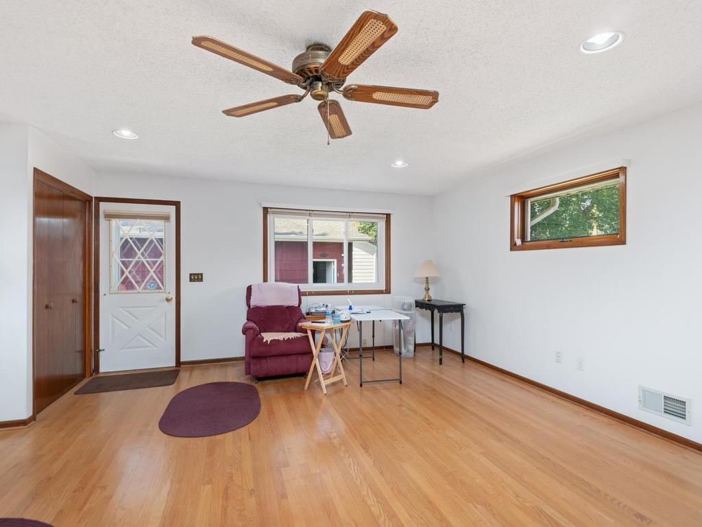 View of Residential at 6708 Sheridan Avenue, Richfield MN 55423, Richfield (14 of 27) - Mike Wilen | Minnesota Team Real Estate