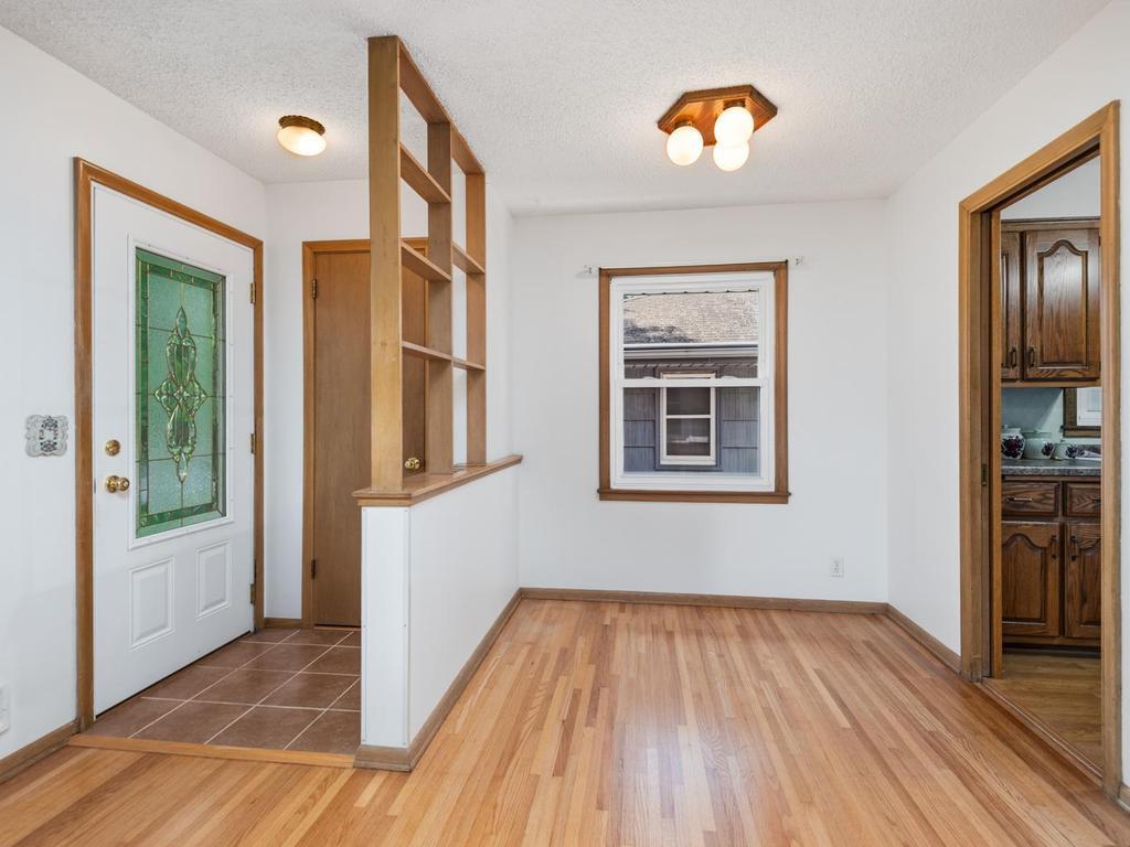View of Residential at 6708 Sheridan Avenue, Richfield MN 55423, Richfield (11 of 27) - Mike Wilen | Minnesota Team Real Estate