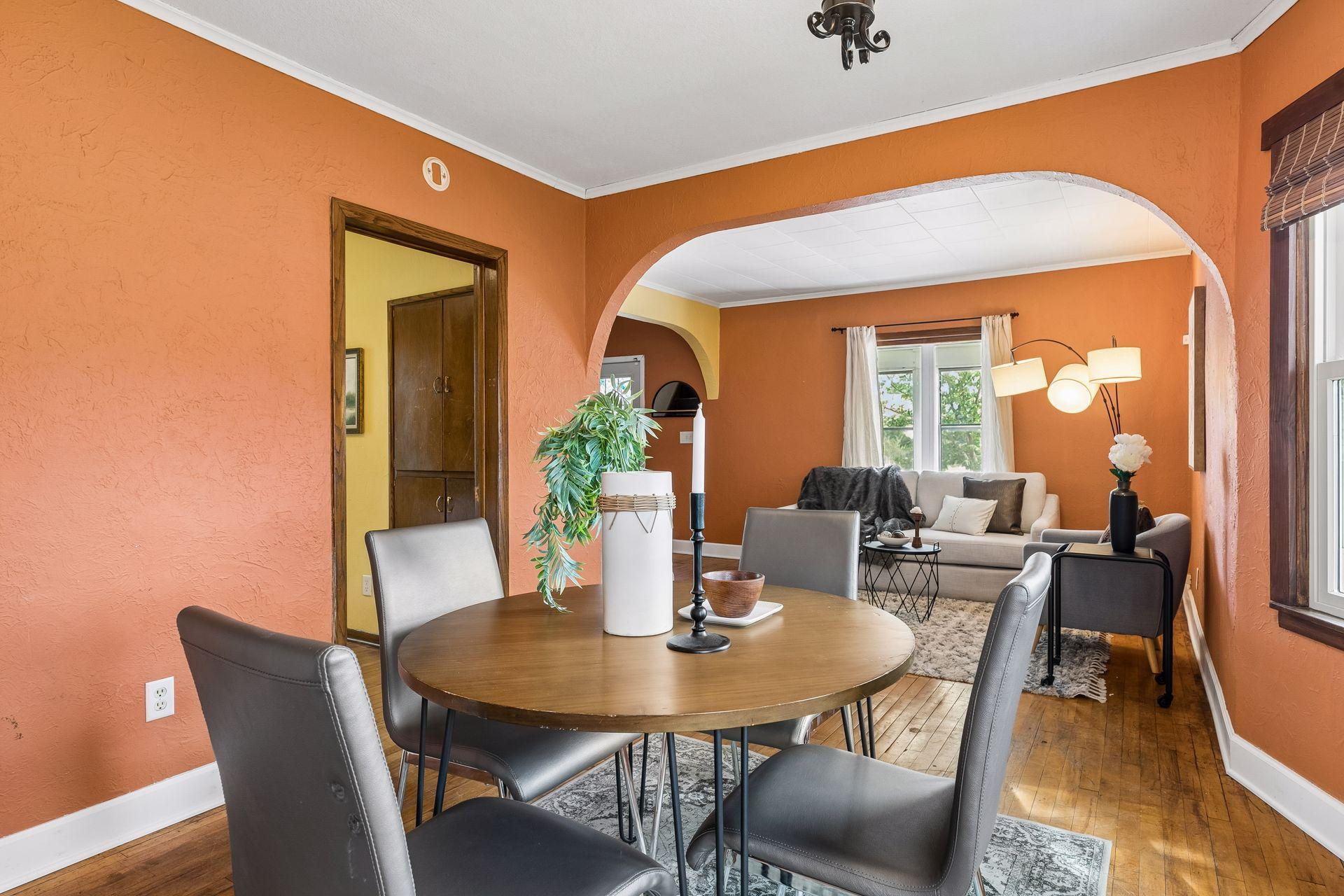 View of Residential at 1037 Kent Street, Saint Paul MN 55117, Saint Paul (9 of 23) - Mike Wilen | Minnesota Team Real Estate