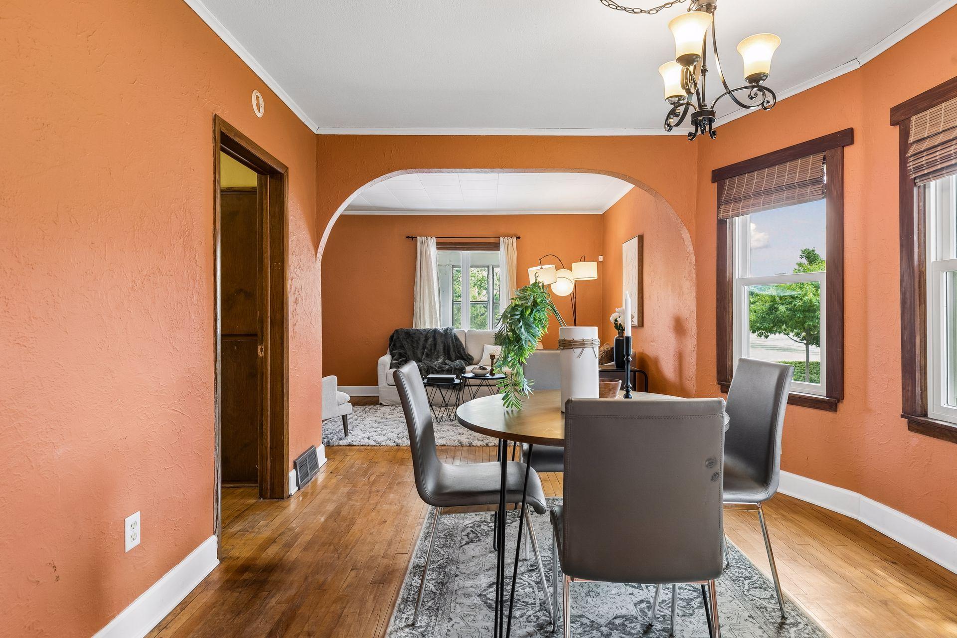 View of Residential at 1037 Kent Street, Saint Paul MN 55117, Saint Paul (8 of 23) - Mike Wilen | Minnesota Team Real Estate