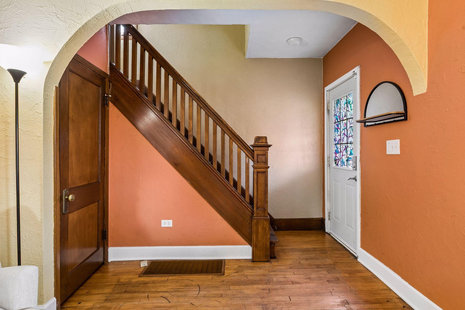 View of Residential at 1037 Kent Street, Saint Paul MN 55117, Saint Paul (3 of 23) - Mike Wilen | Minnesota Team Real Estate