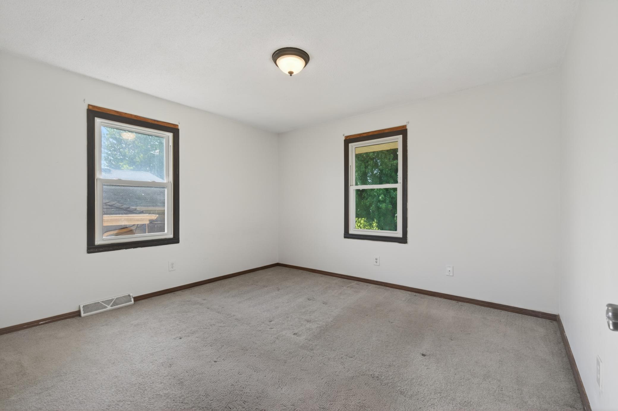 View of Residential at 509 Arlington Avenue, Saint Paul MN 55130, Saint Paul (17 of 27) - Mike Wilen | Minnesota Team Real Estate