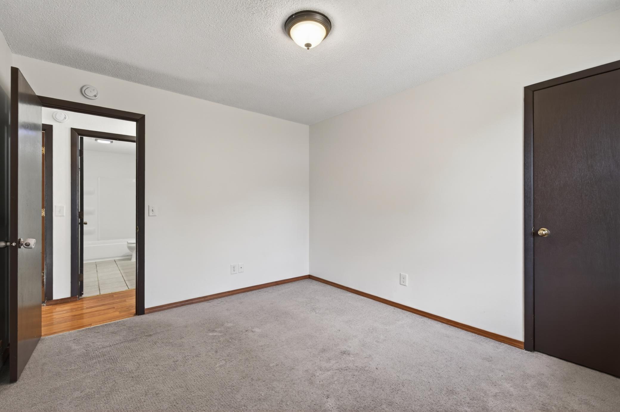 View of Residential at 509 Arlington Avenue, Saint Paul MN 55130, Saint Paul (16 of 27) - Mike Wilen | Minnesota Team Real Estate