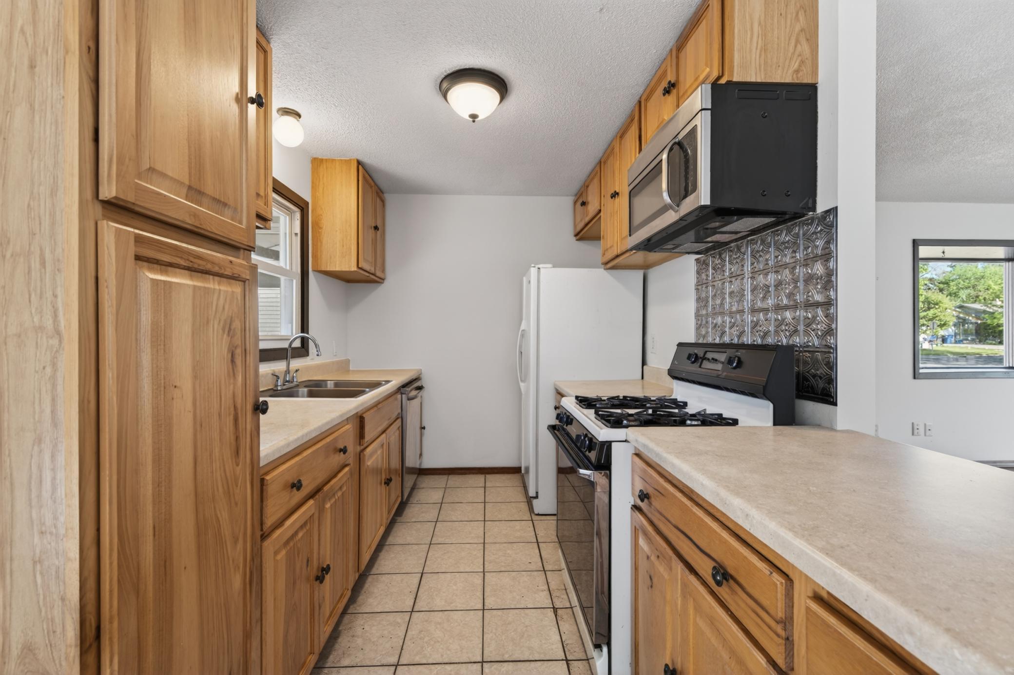 View of Residential at 509 Arlington Avenue, Saint Paul MN 55130, Saint Paul (11 of 27) - Mike Wilen | Minnesota Team Real Estate
