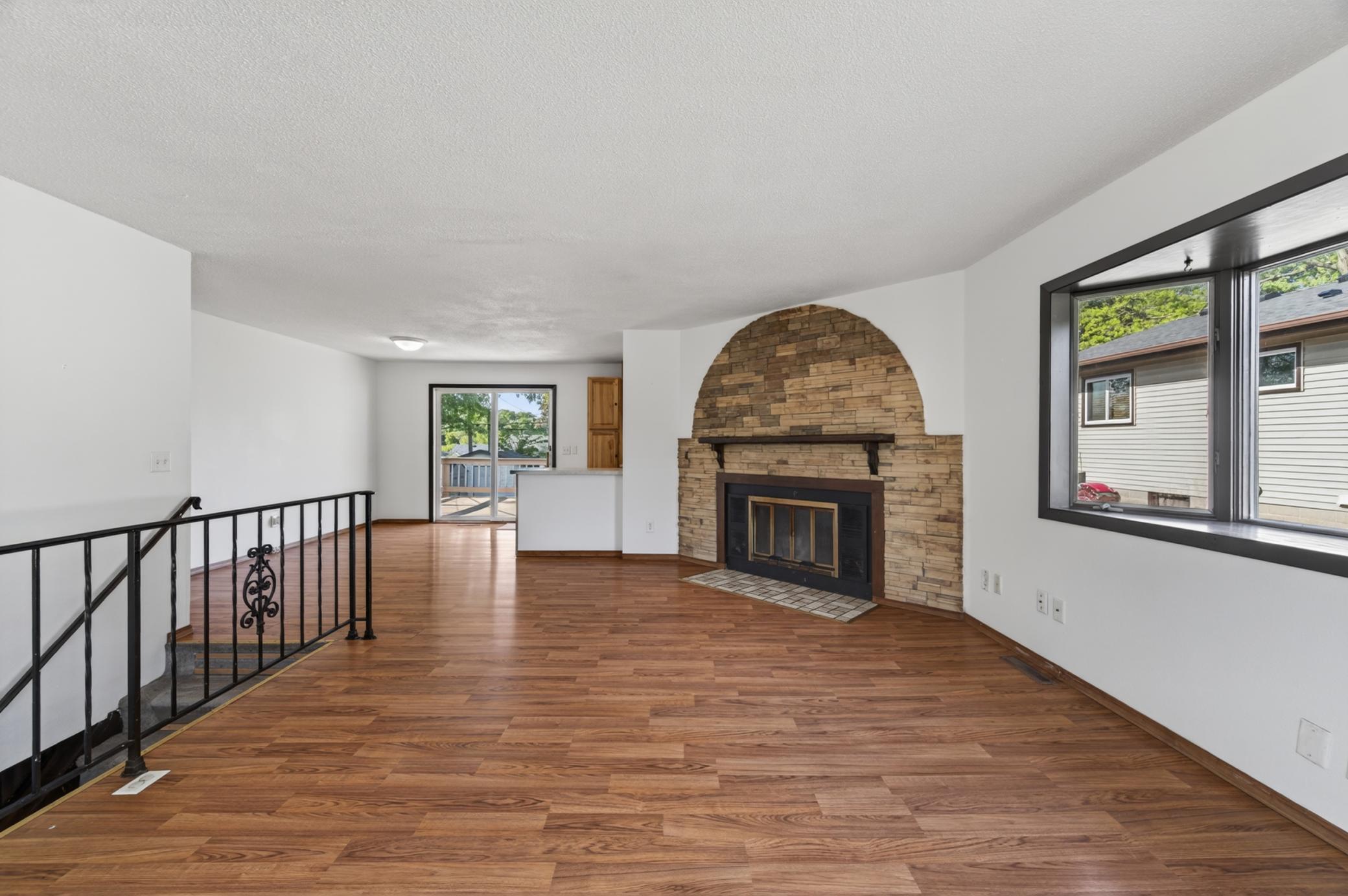 View of Residential at 509 Arlington Avenue, Saint Paul MN 55130, Saint Paul (7 of 27) - Mike Wilen | Minnesota Team Real Estate