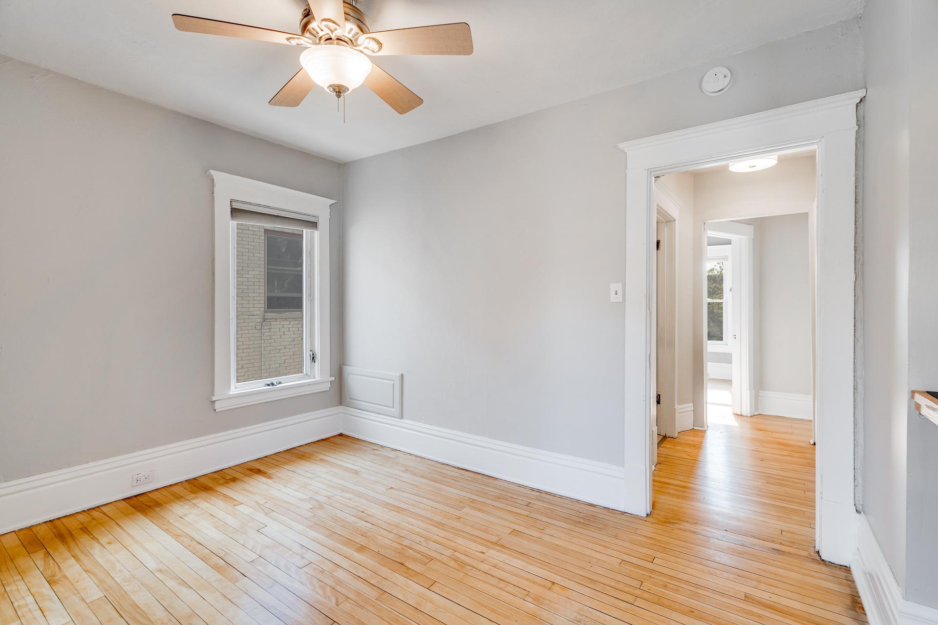 View of Residential Income at 2305 Garfield Avenue, Minneapolis MN 55405, Minneapolis (21 of 52) - Mike Wilen | Minnesota Team Real Estate