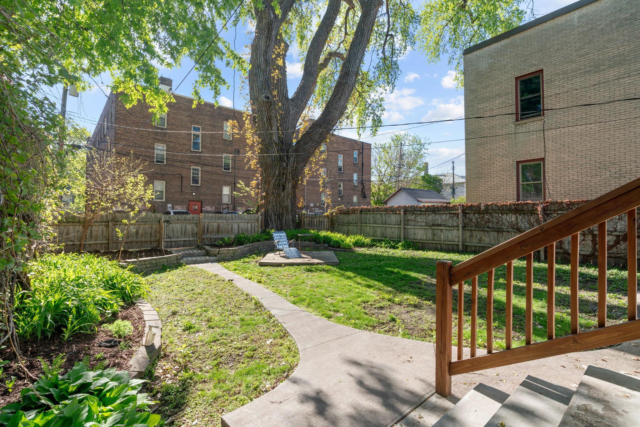 View of Residential Income at 2305 Garfield Avenue, Minneapolis MN 55405, Minneapolis (38 of 52) - Mike Wilen | Minnesota Team Real Estate
